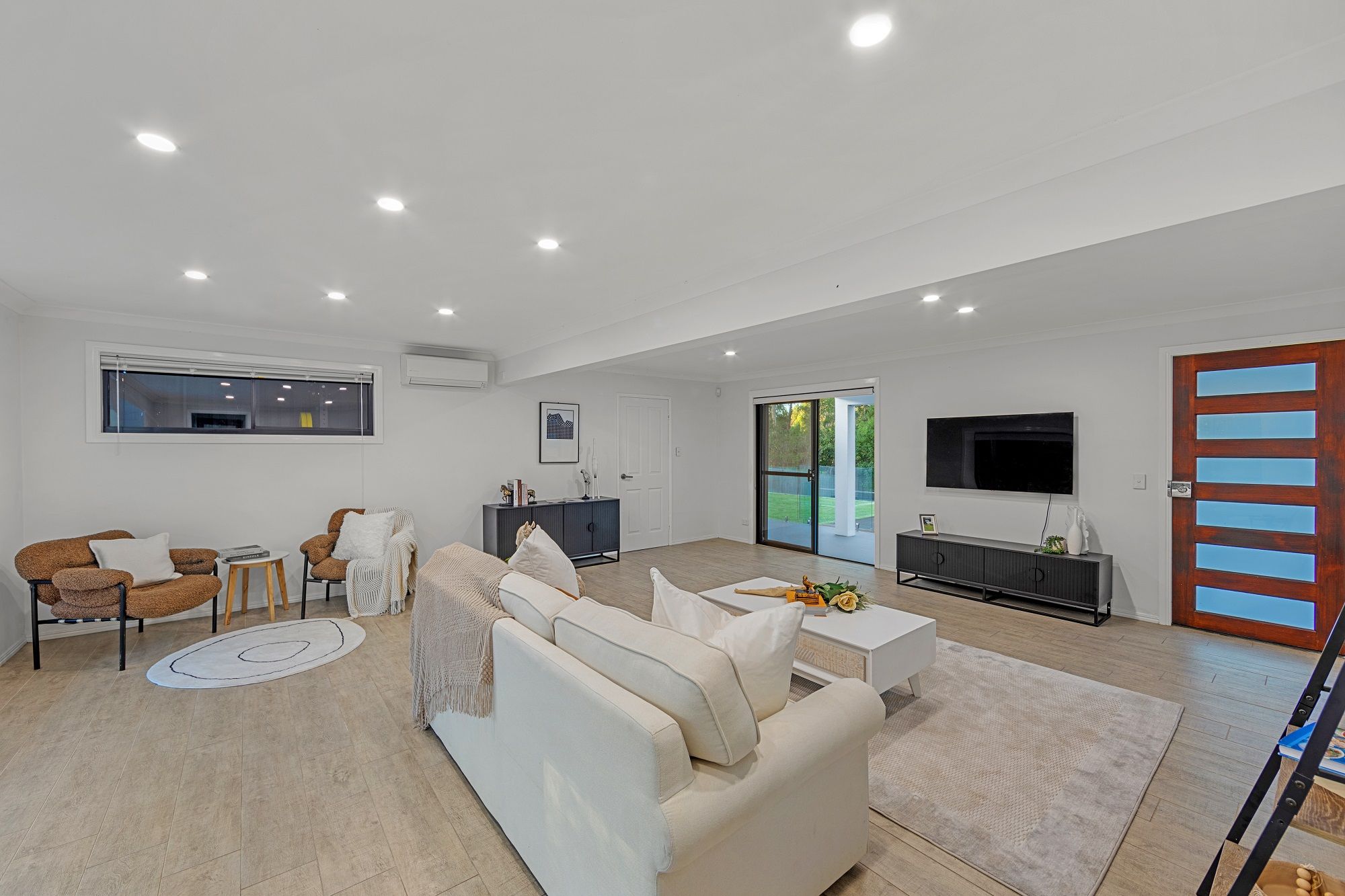 13 Grosvenor Court, Worongary, QLD 4213