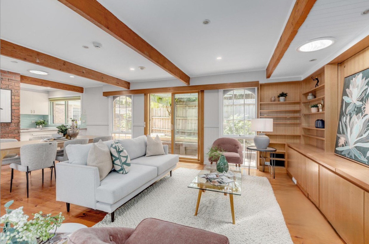 2 Bunker Crescent, Glen Waverley, VIC 3150