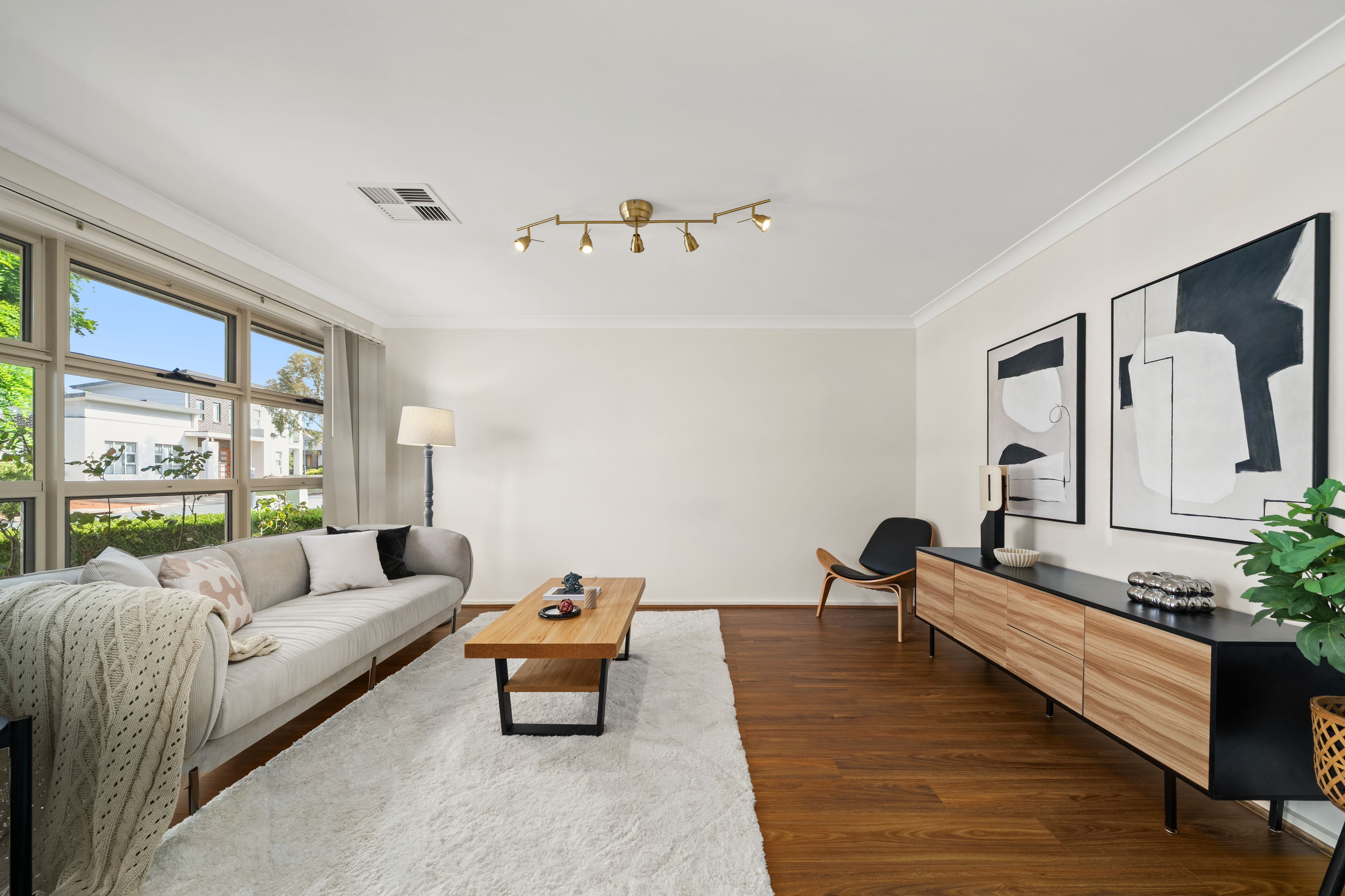 20 Ivy Kent Street, Forde, ACT 2914