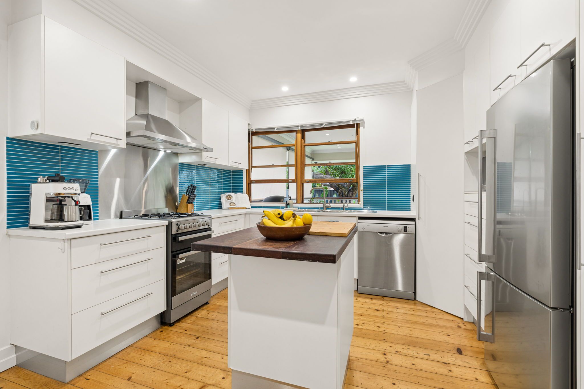 2 Canterbury Street — photo 10 of 23