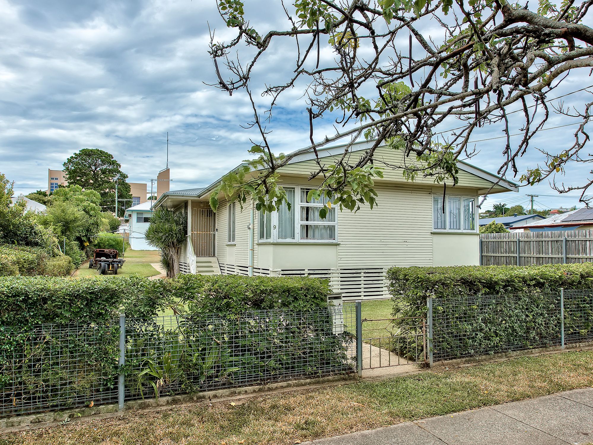 9 Quandeine Street, Stafford, QLD 4053