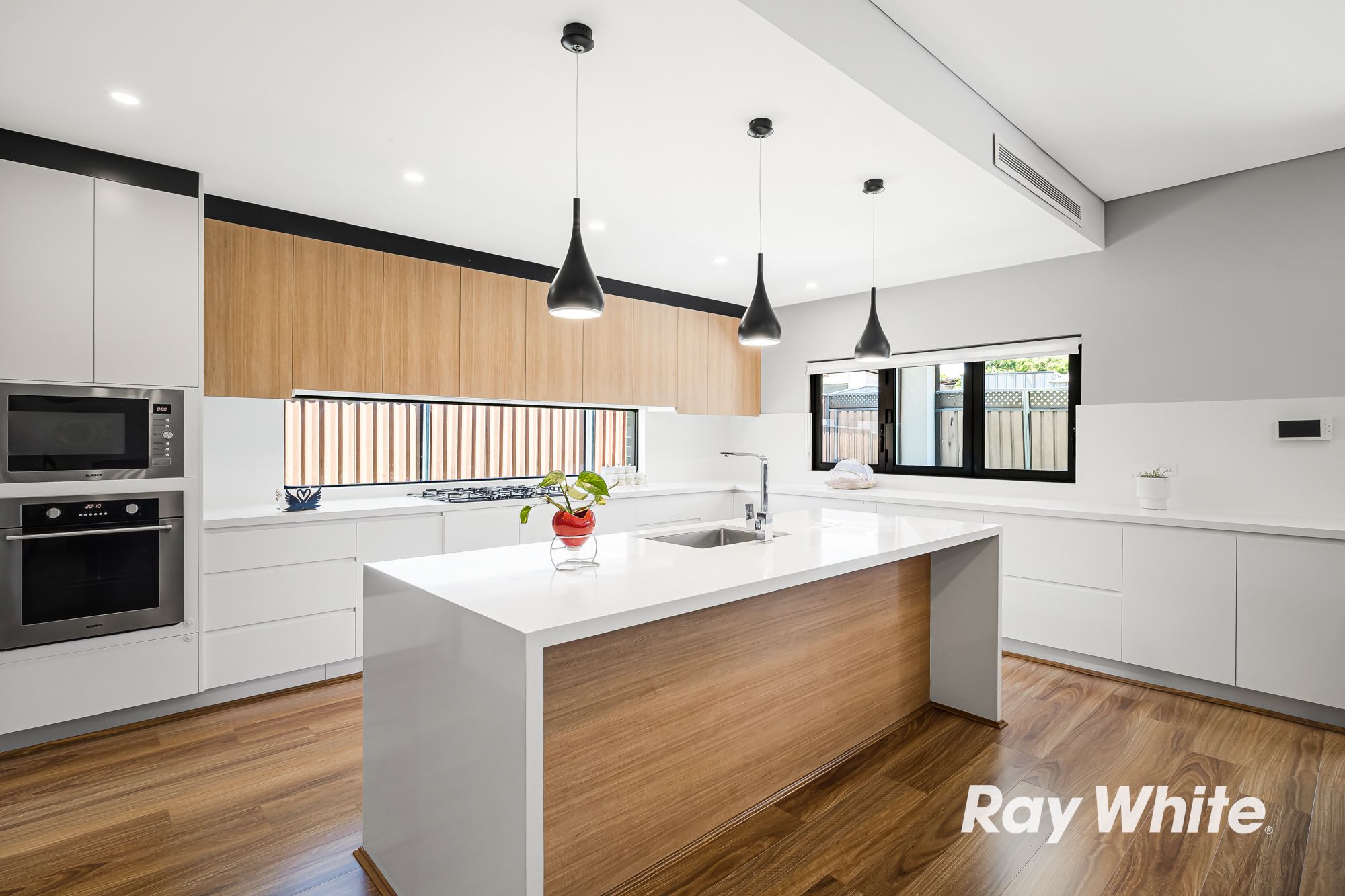 4 Mountview Avenue, Doonside, NSW 2767