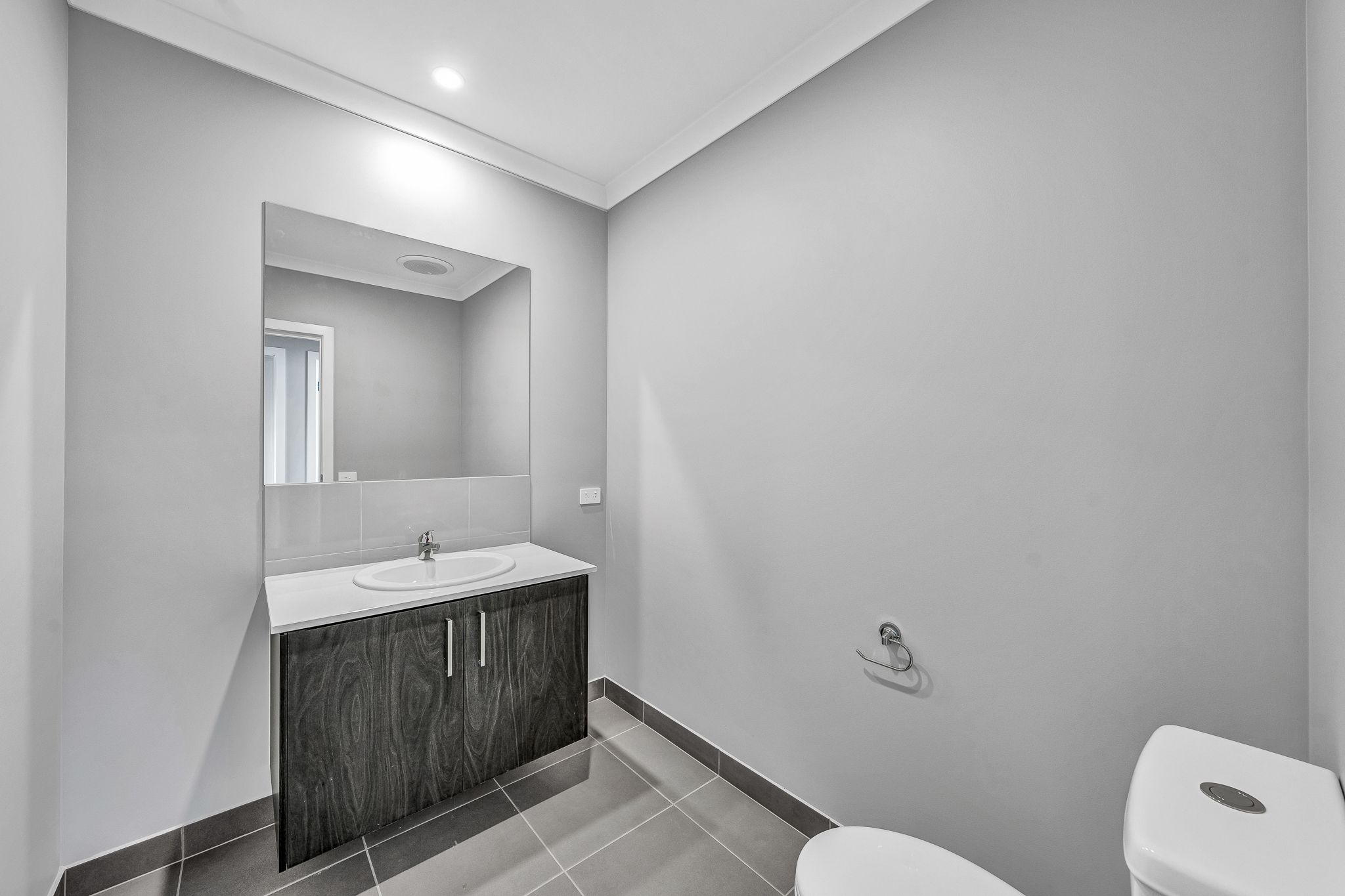 24 Salamanca Drive — photo 22 of 26