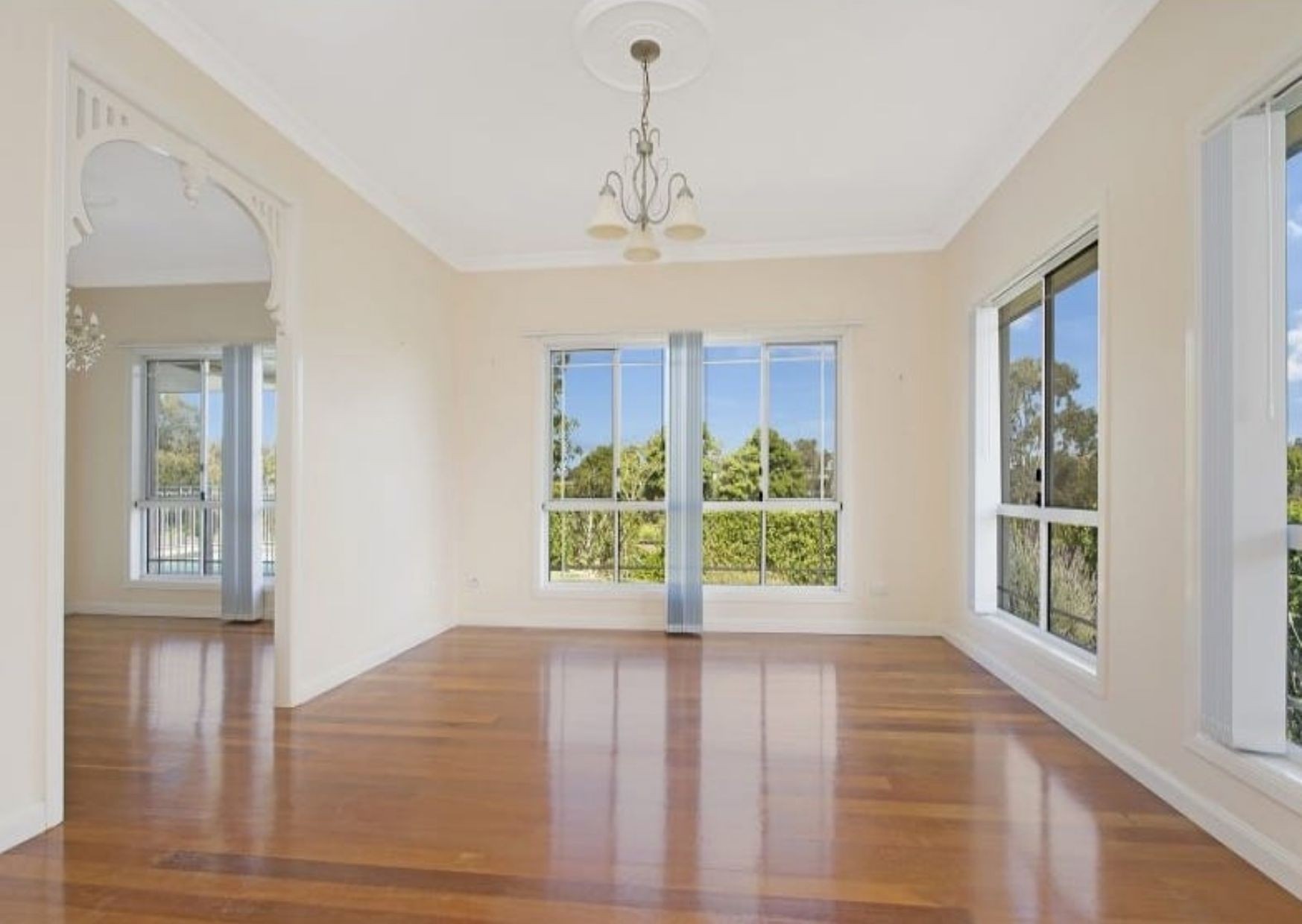 28 Lochside Drive, North Lakes, QLD 4509