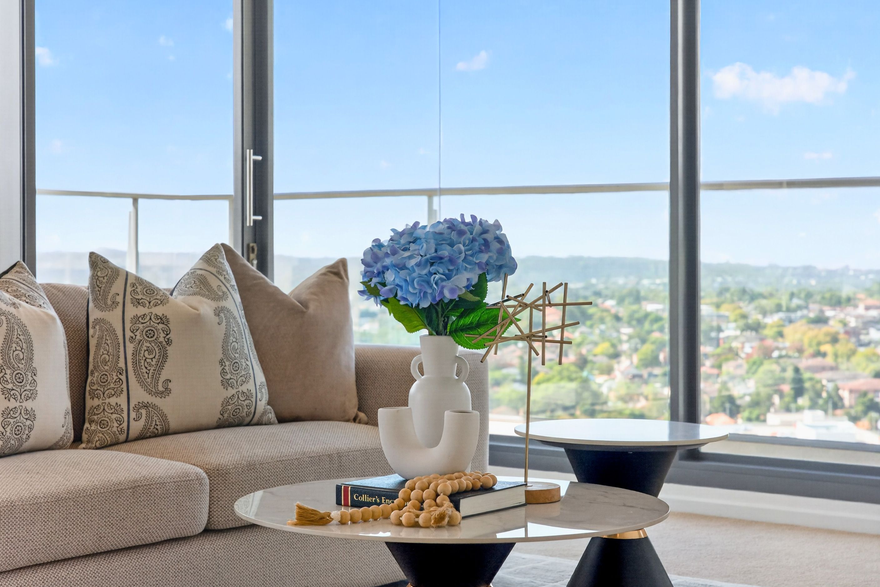 2002/1 Cambridge Lane, Chatswood, NSW 2067