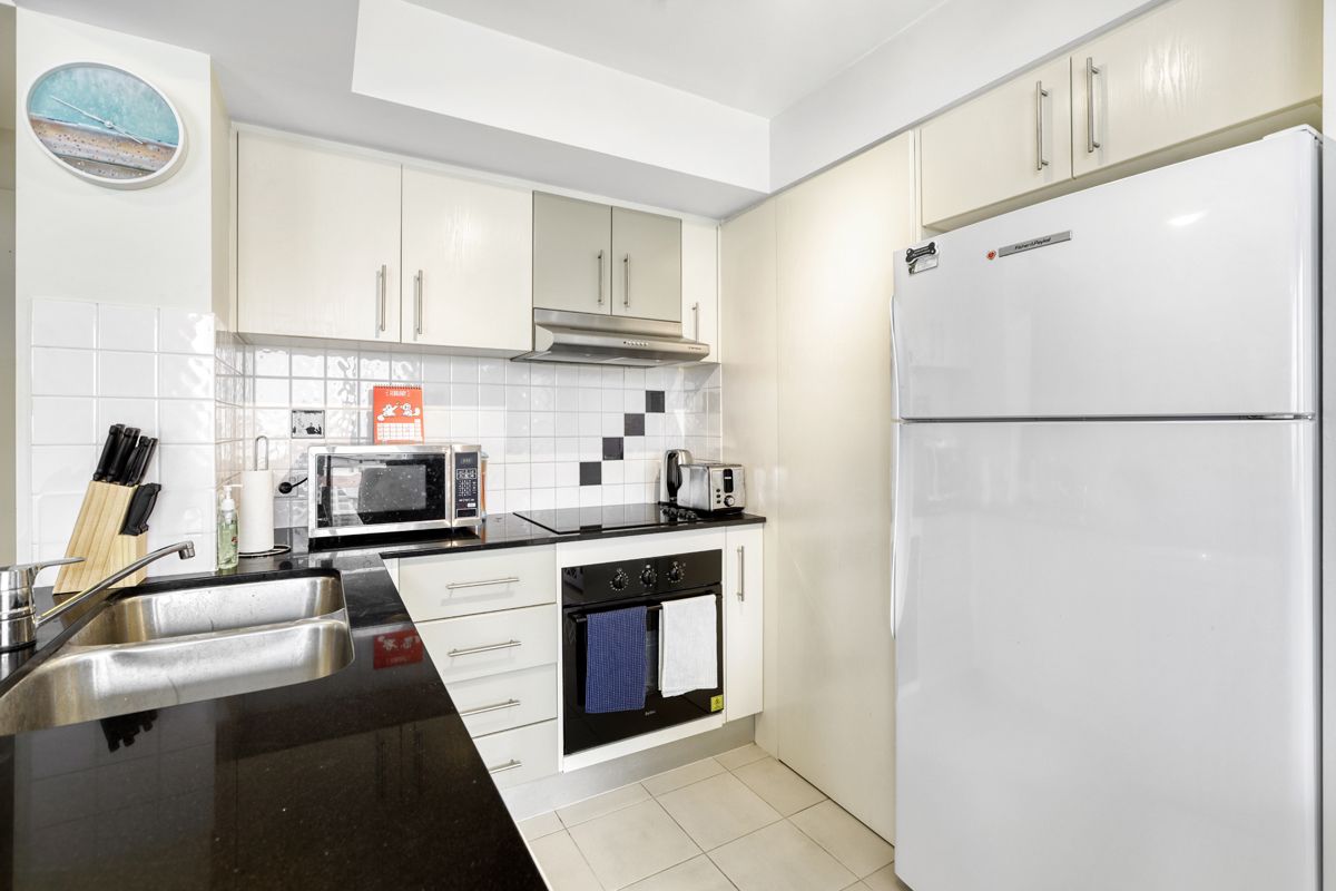 705/2865 Gold Coast Highway, Surfers Paradise, QLD 4217