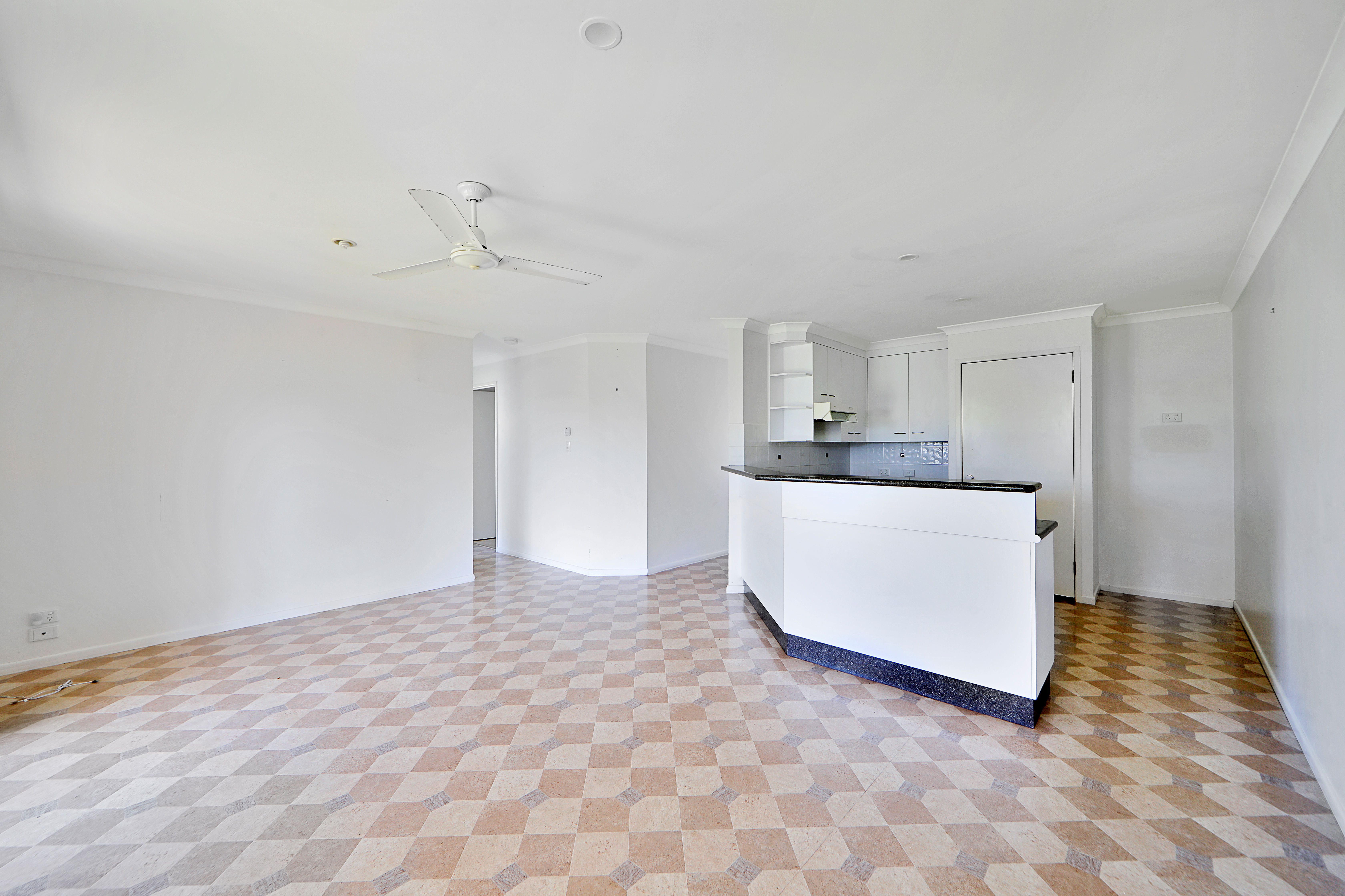 18 Davidson Street — photo 4 of 19