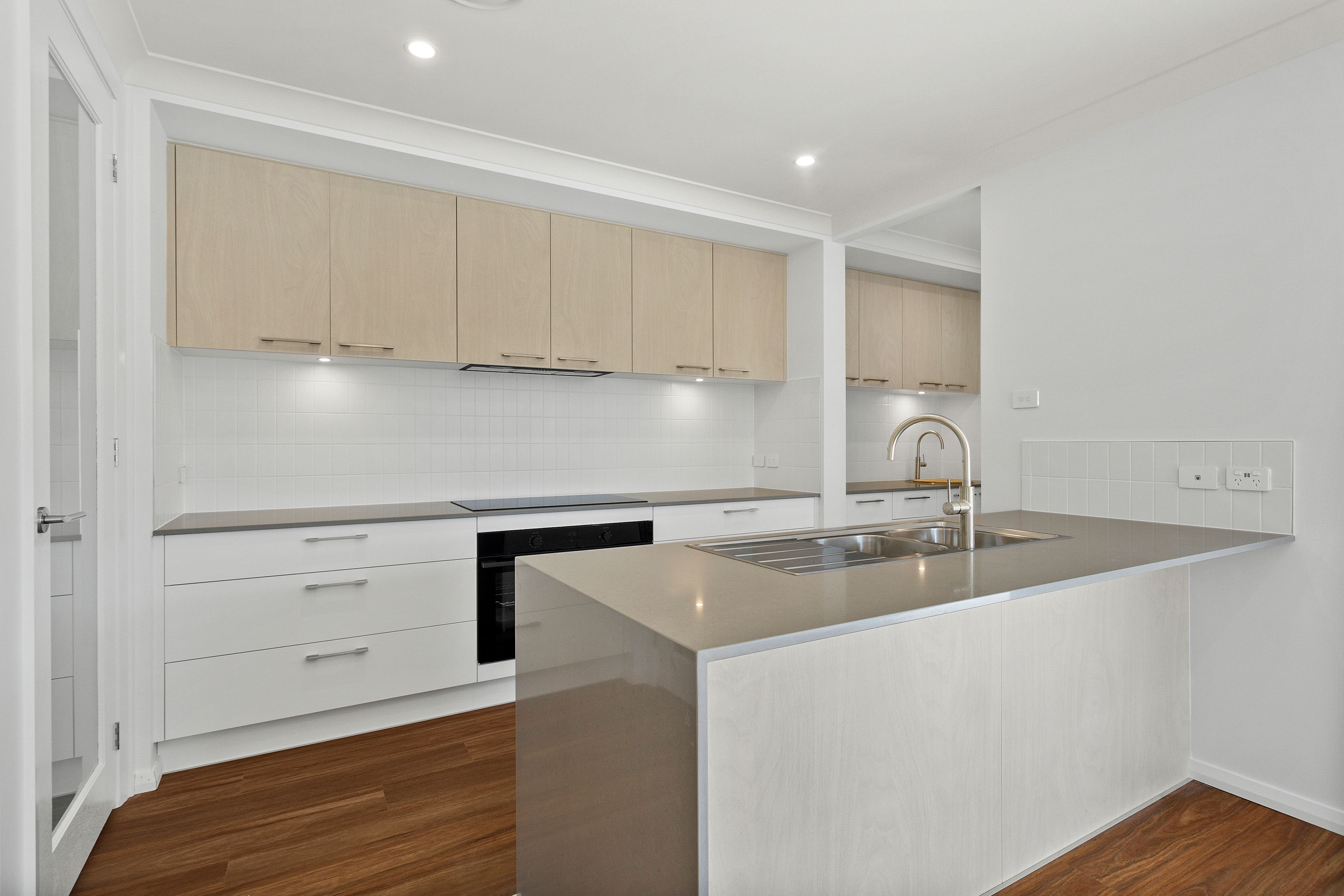 24 Coalminer Drive, Calderwood, NSW 2527