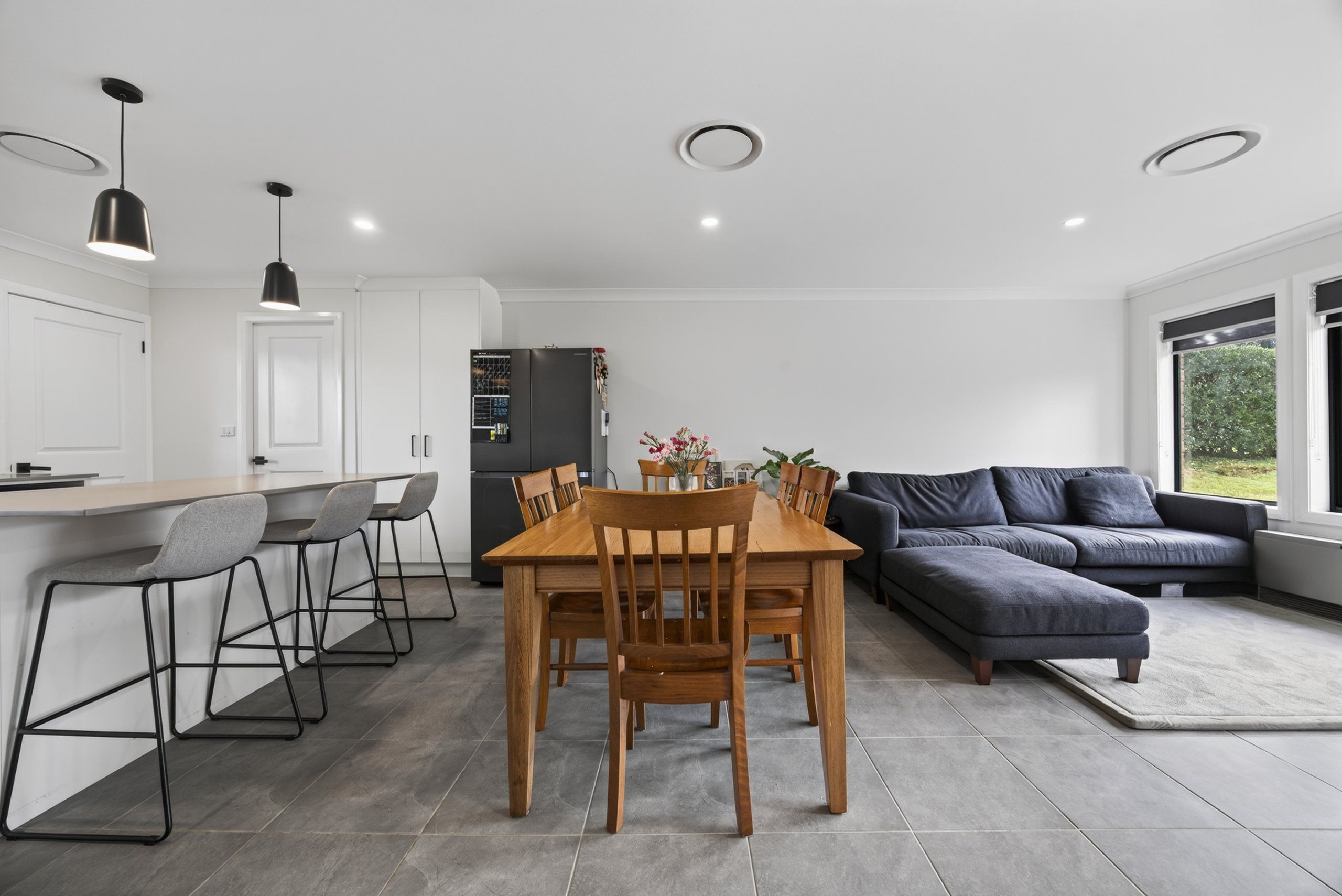 16 Balook Crescent — photo 7 of 21