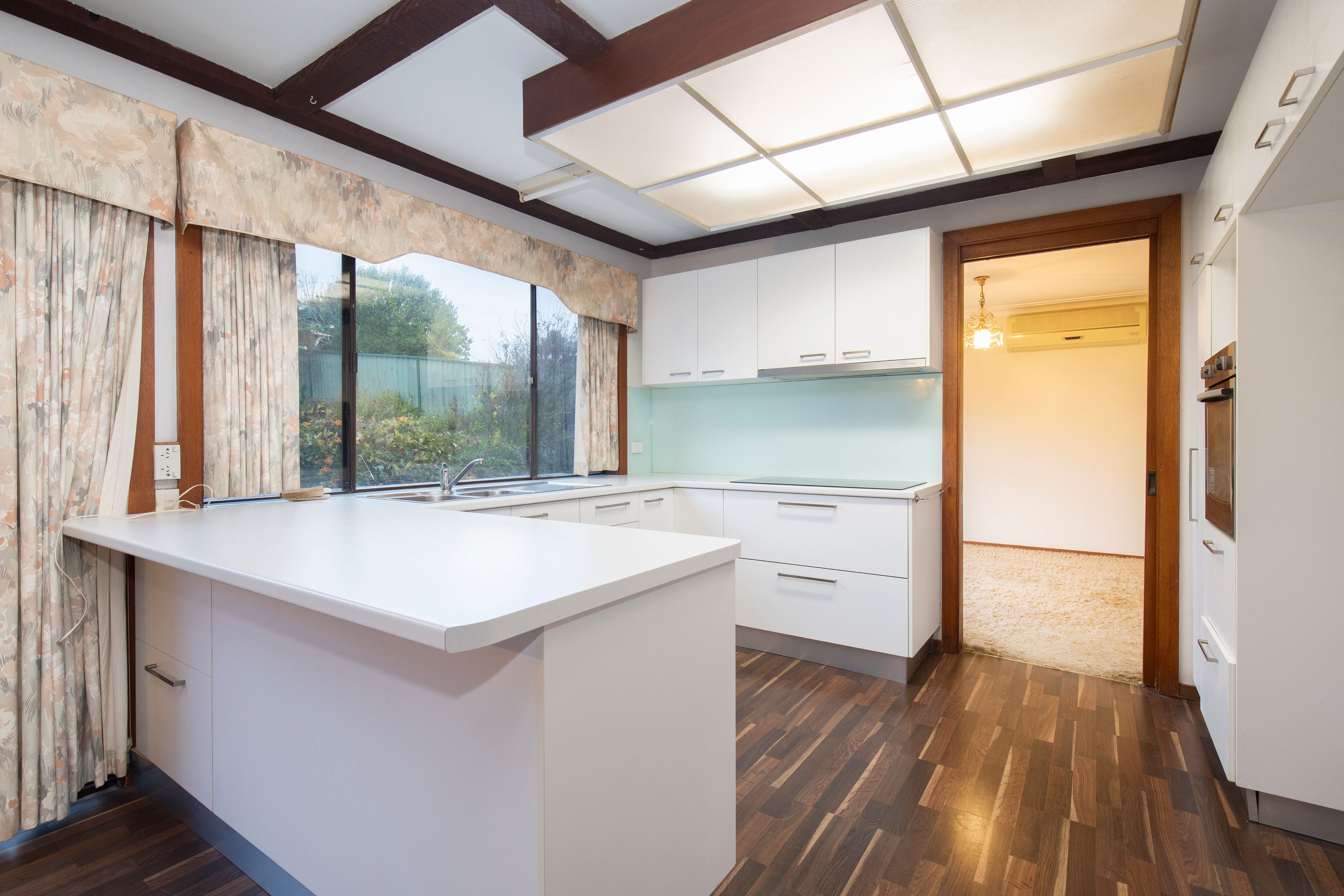 135 Macquarie Road, Macquarie Hills, NSW 2285