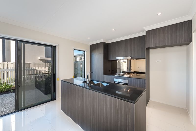 30/1 Ancora Crescent, Hope Island, QLD 4212