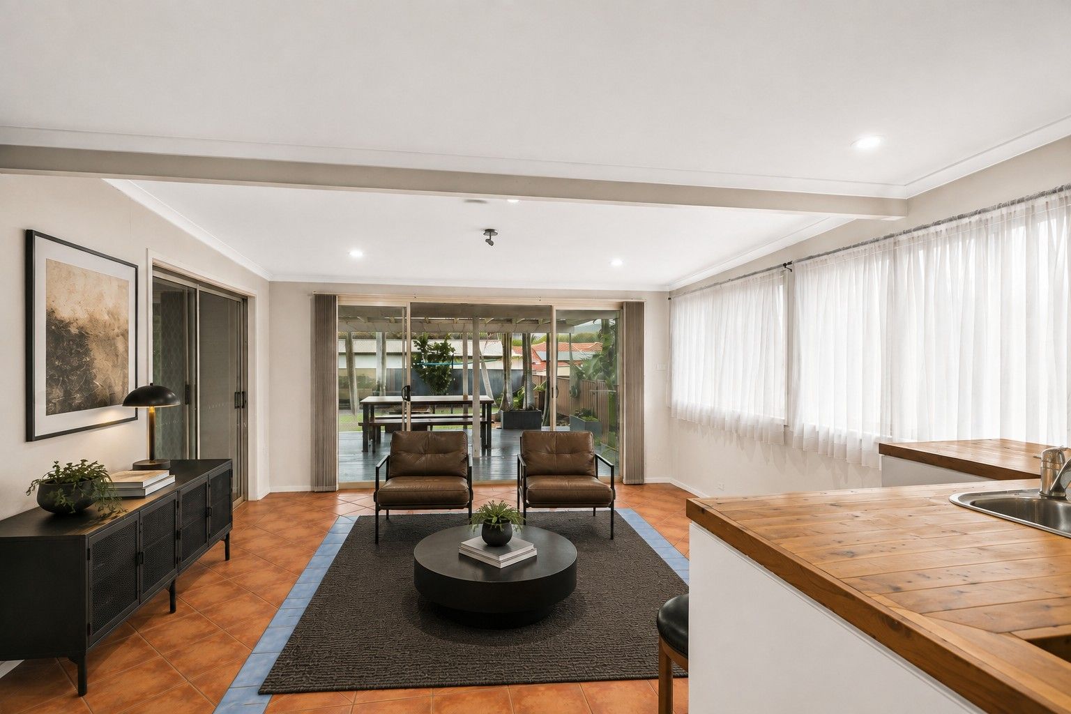103 Wentworth Street — photo 8 of 14