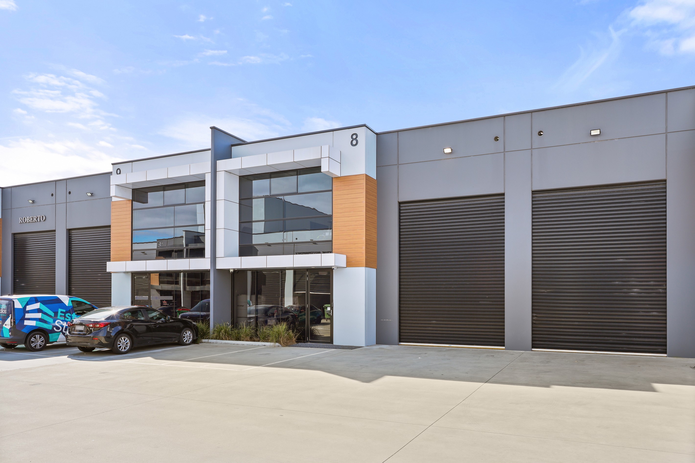 8 Ebony Close, Springvale, VIC 3171