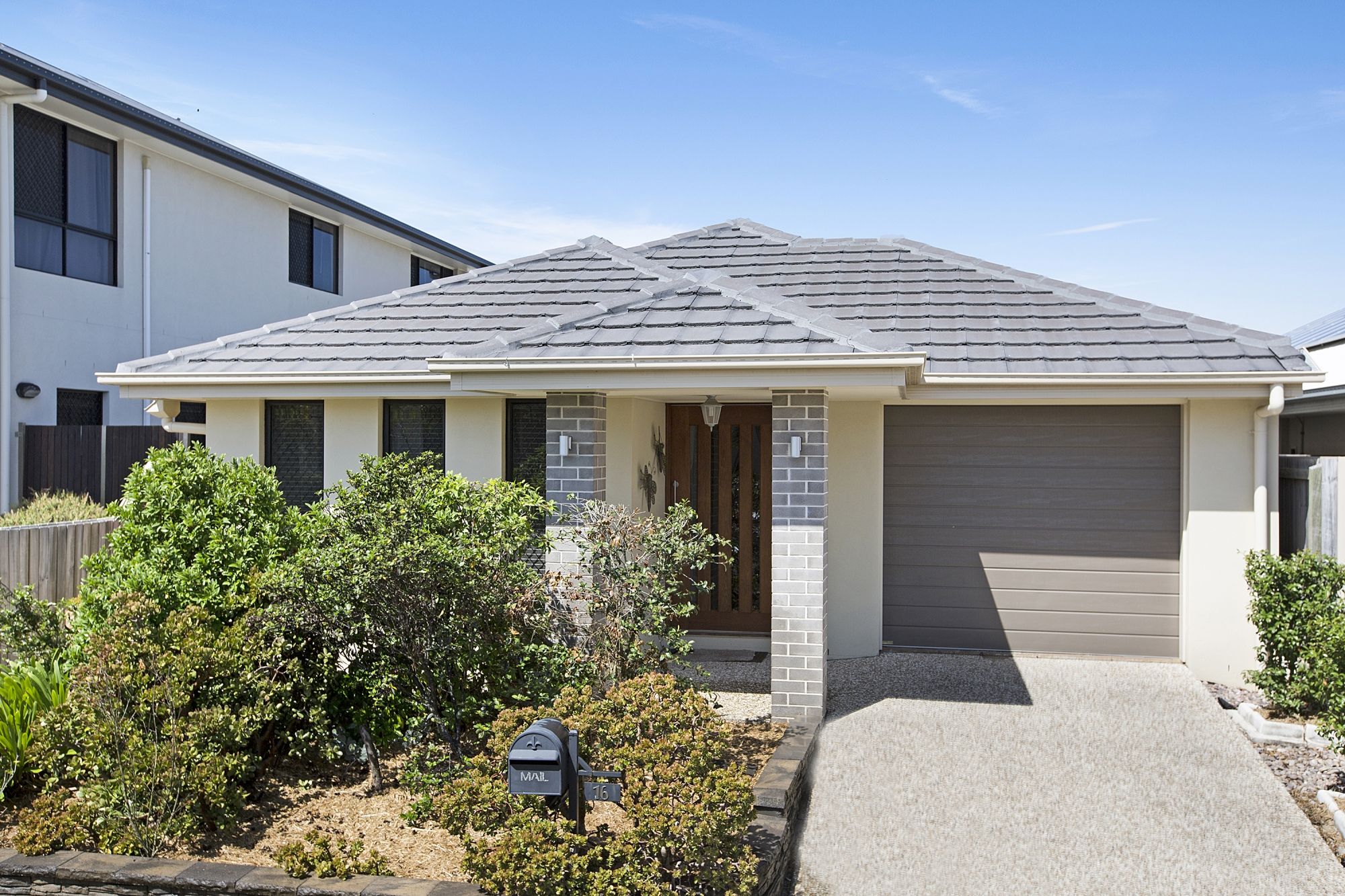 16 Troon Street, North Lakes, QLD 4509