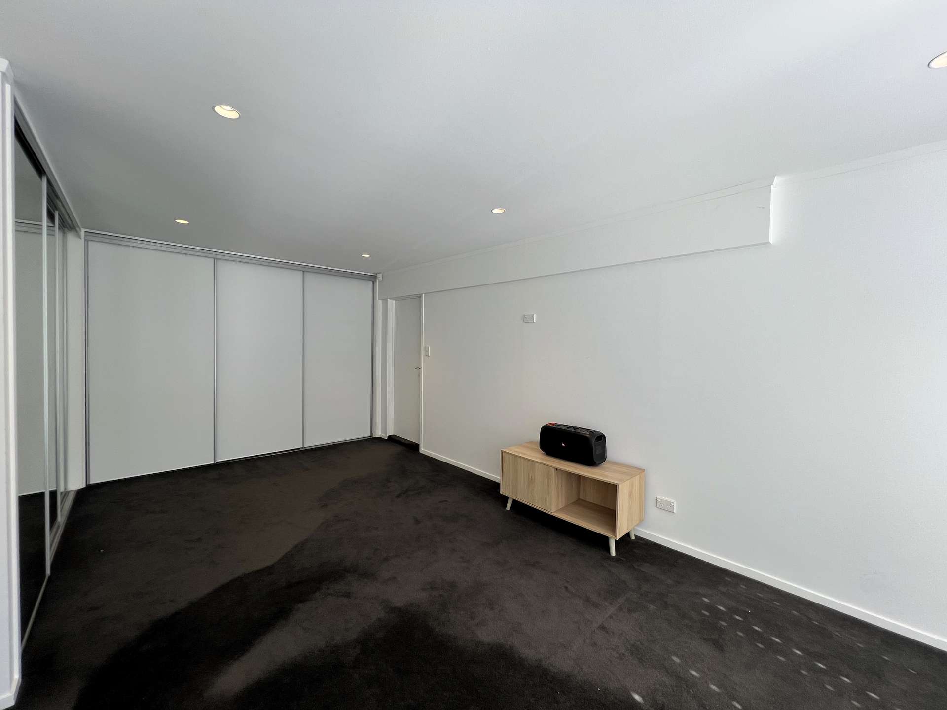 41 Richard Farrell Avenue photo 16