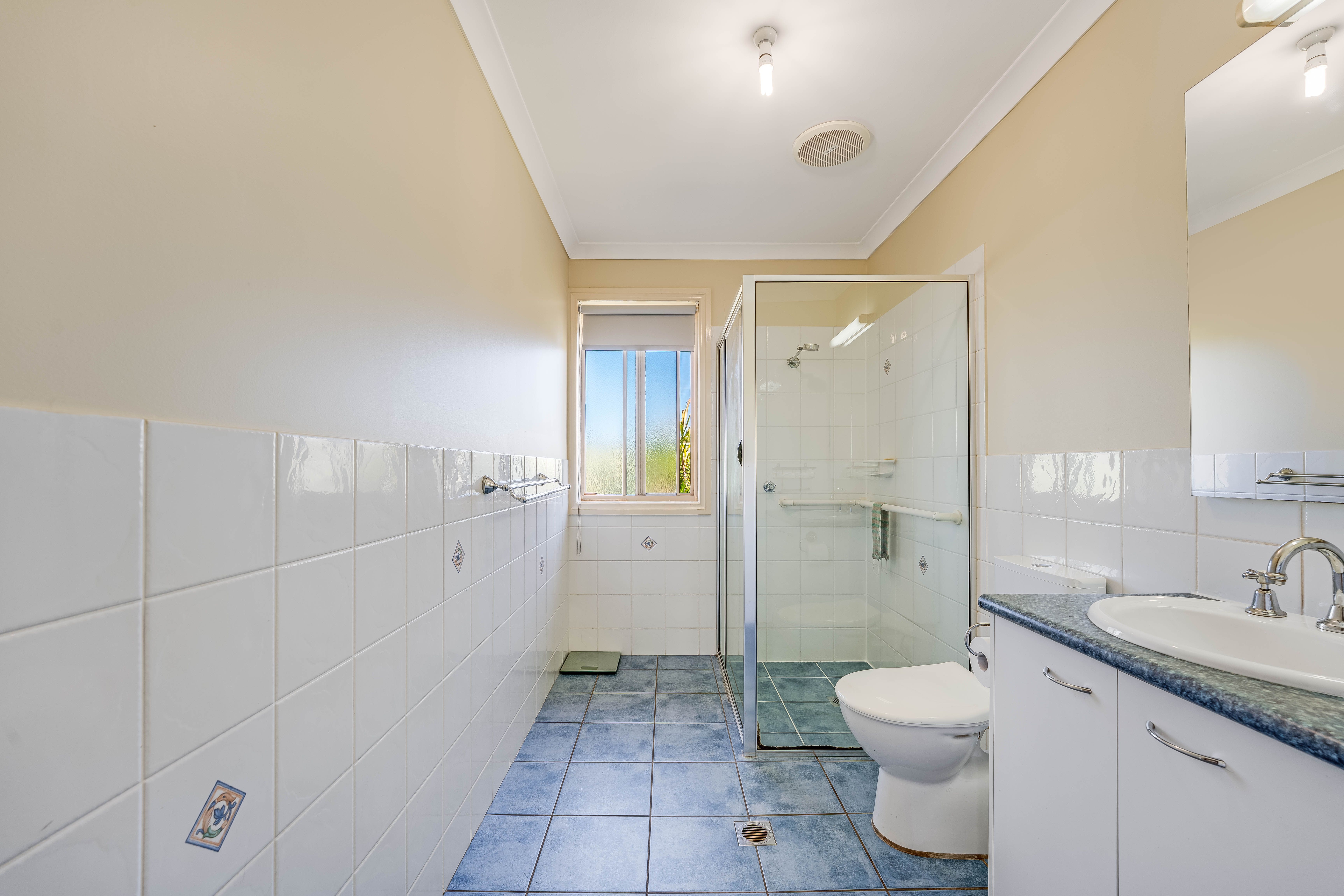 529 Iluka Crescent — photo 17 of 30