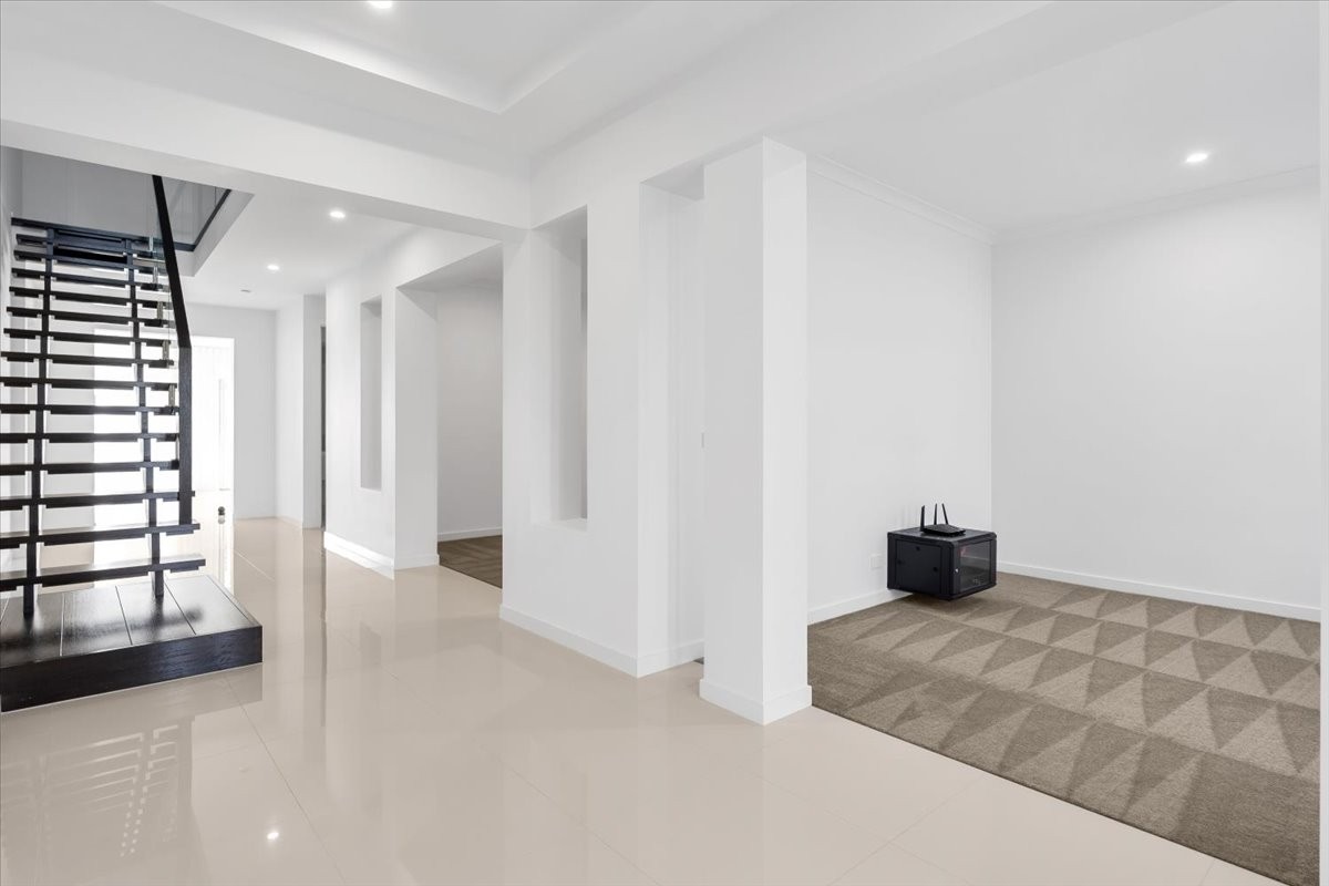 34 Opulent Boulevard, Tarneit, VIC 3029