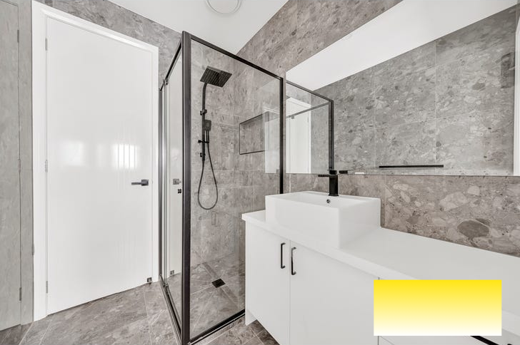 21 Farleigh Drive — photo 7 of 16