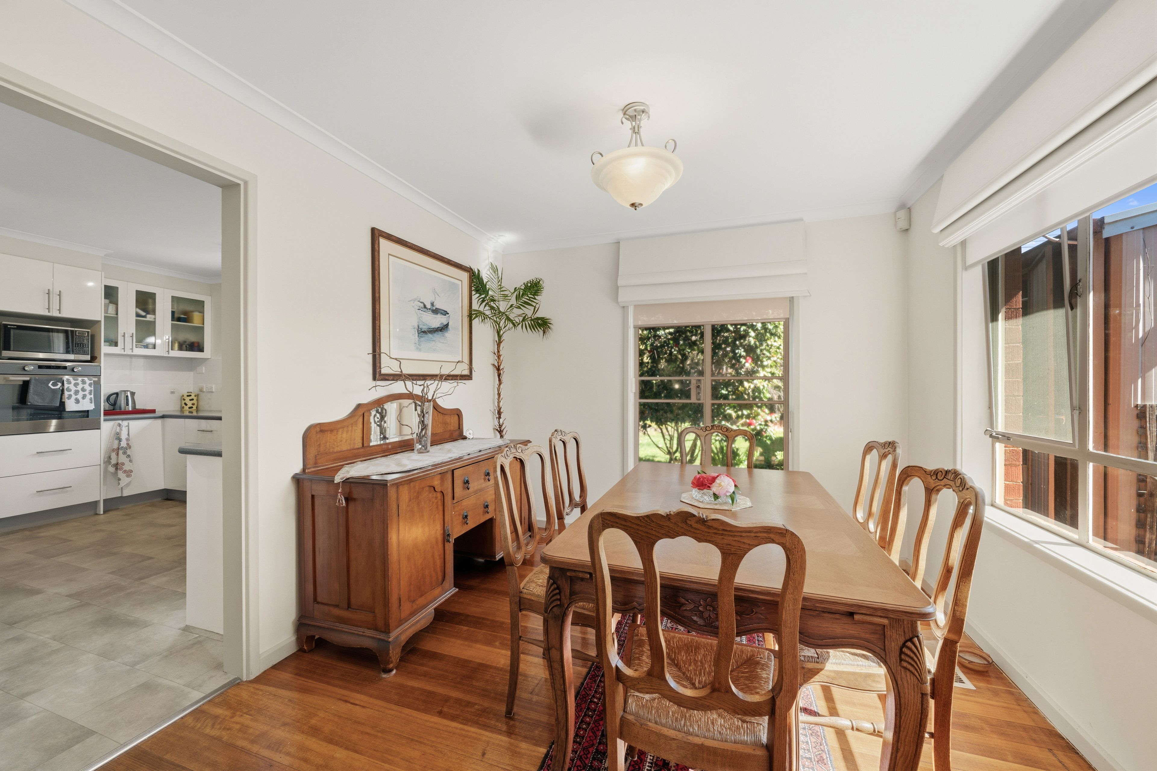 21 Neumayer Street — photo 8 of 27