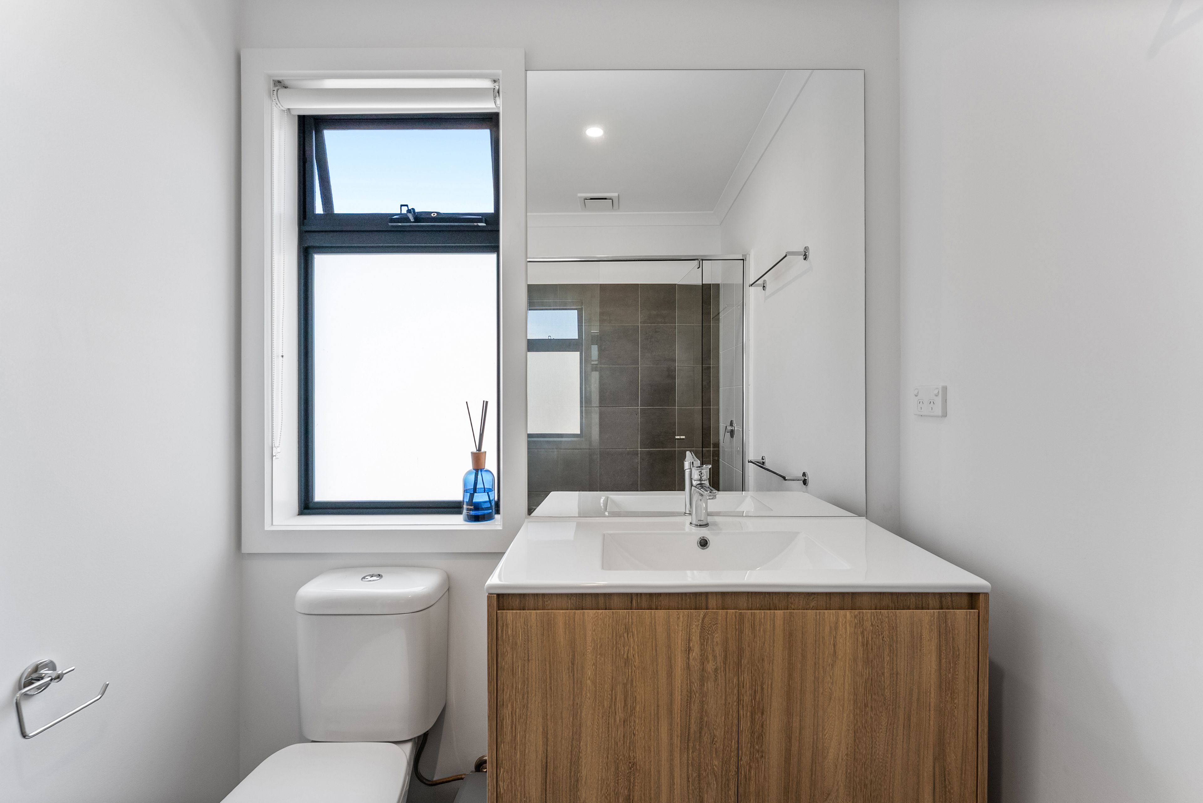 11A Kanangra Terrace — photo 9 of 15