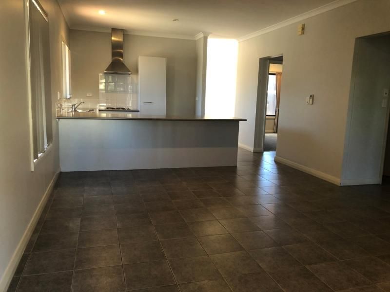 37 Falcon Parade, Nickol, WA 6714