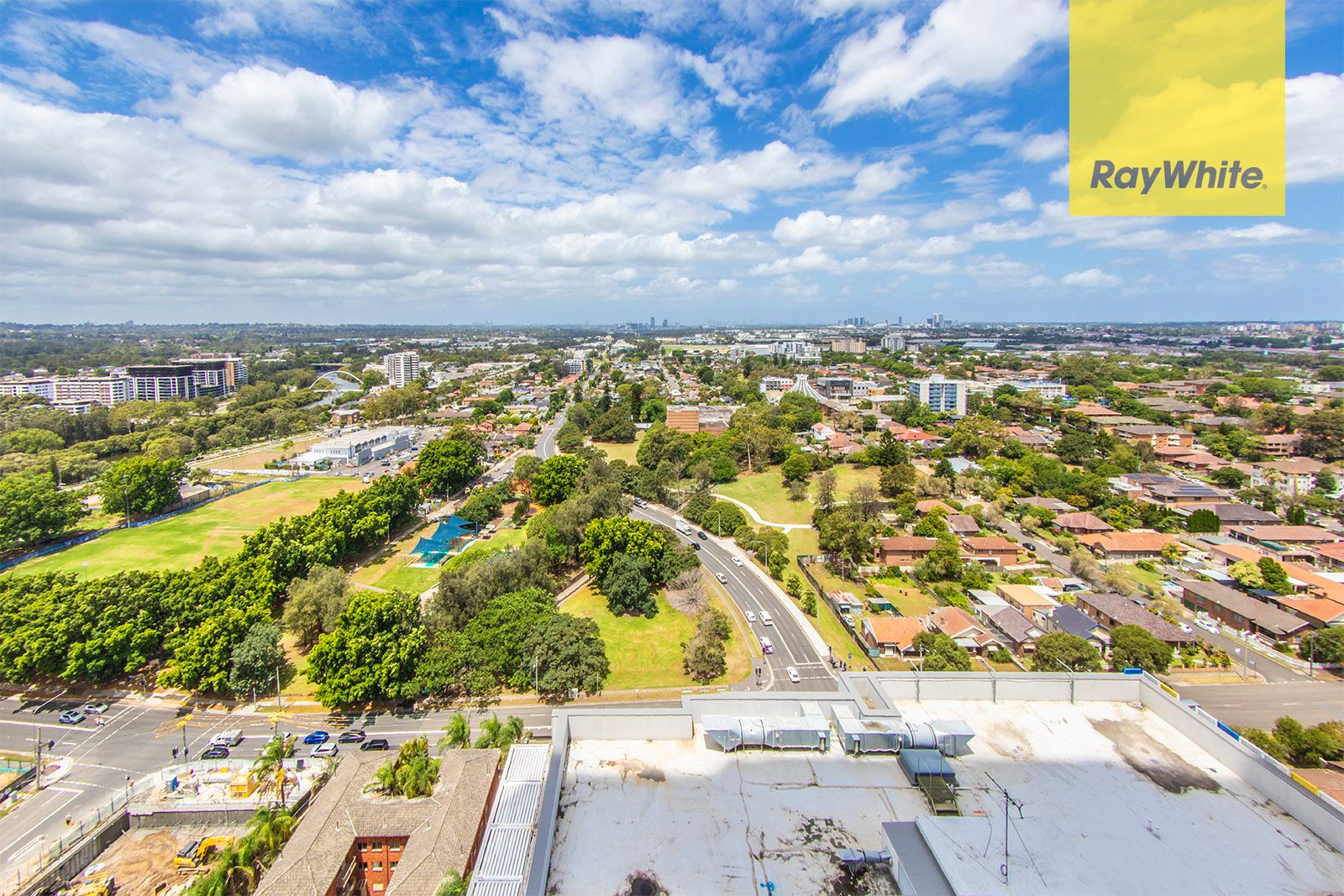 2208/14-20 Parkes Street — photo 11 of 11