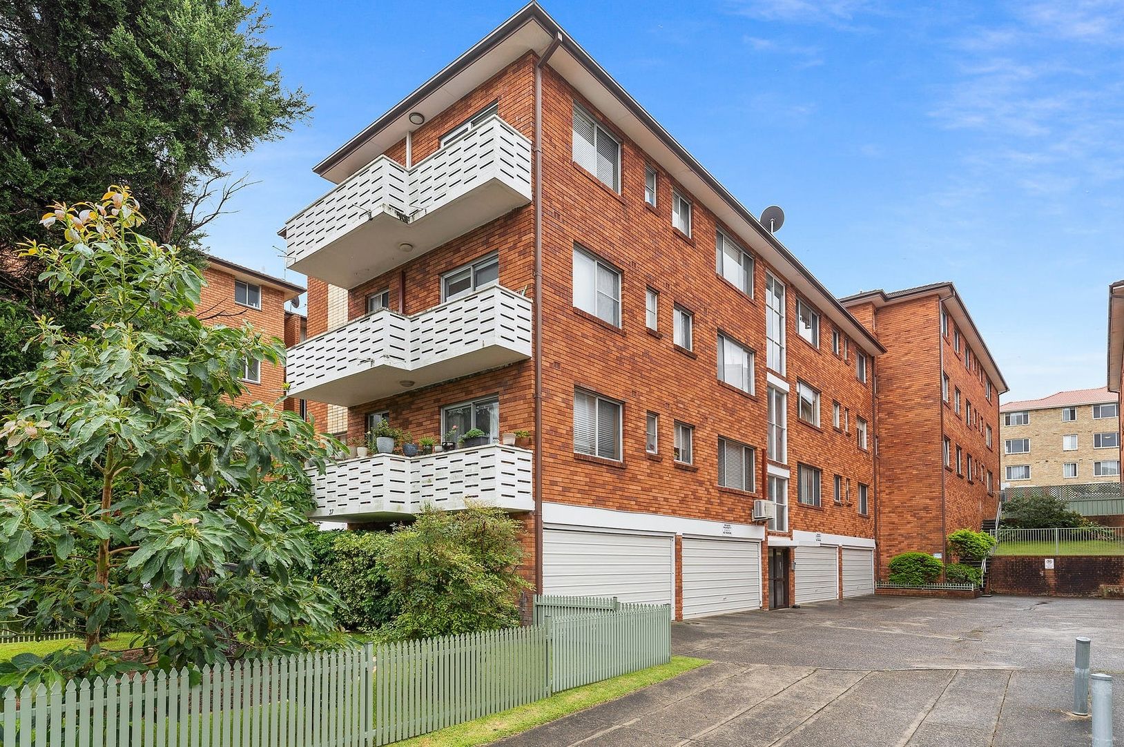10/37 Villiers Street — photo from Ray White Rockdale