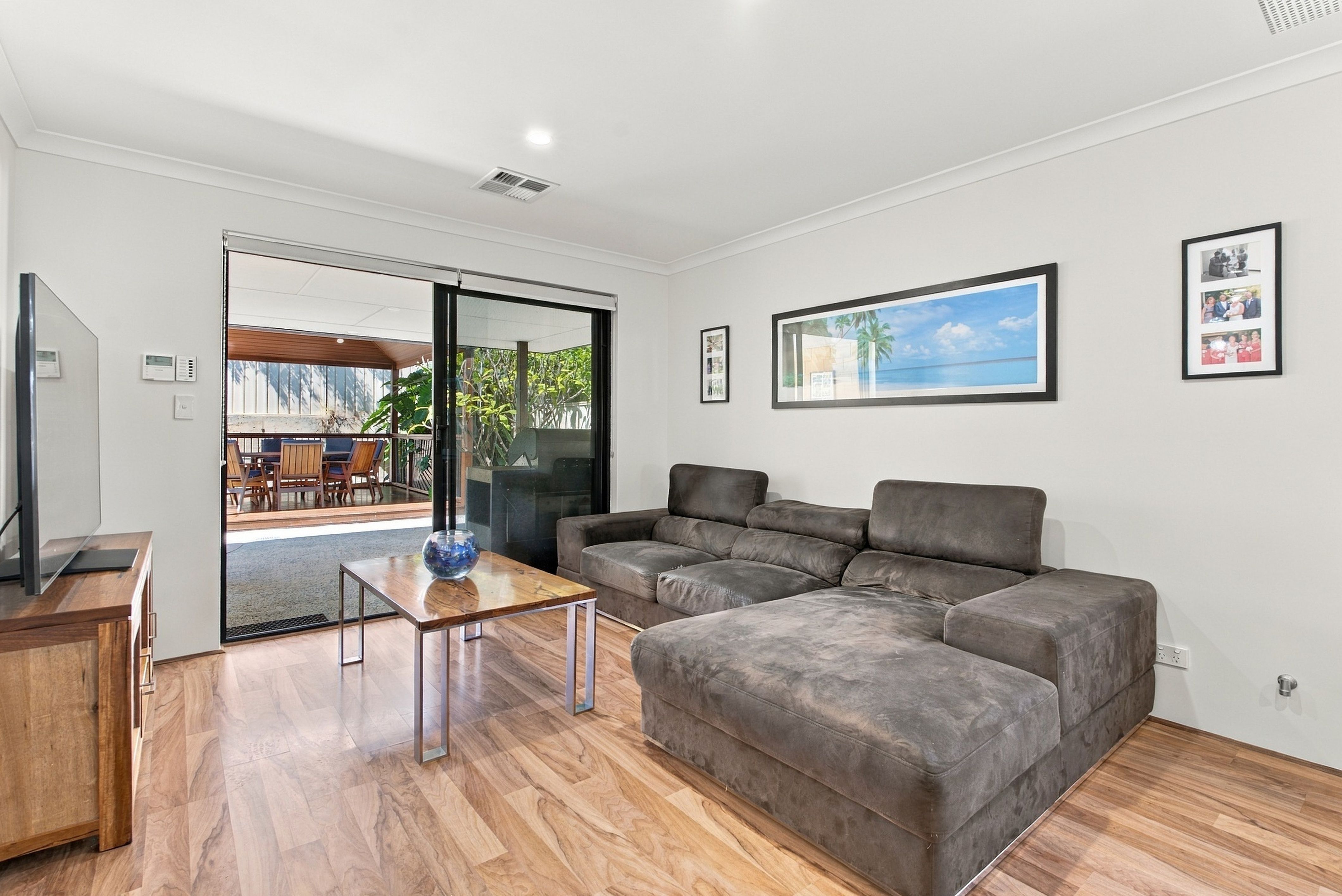 122 Kemp Street — photo 7 of 30
