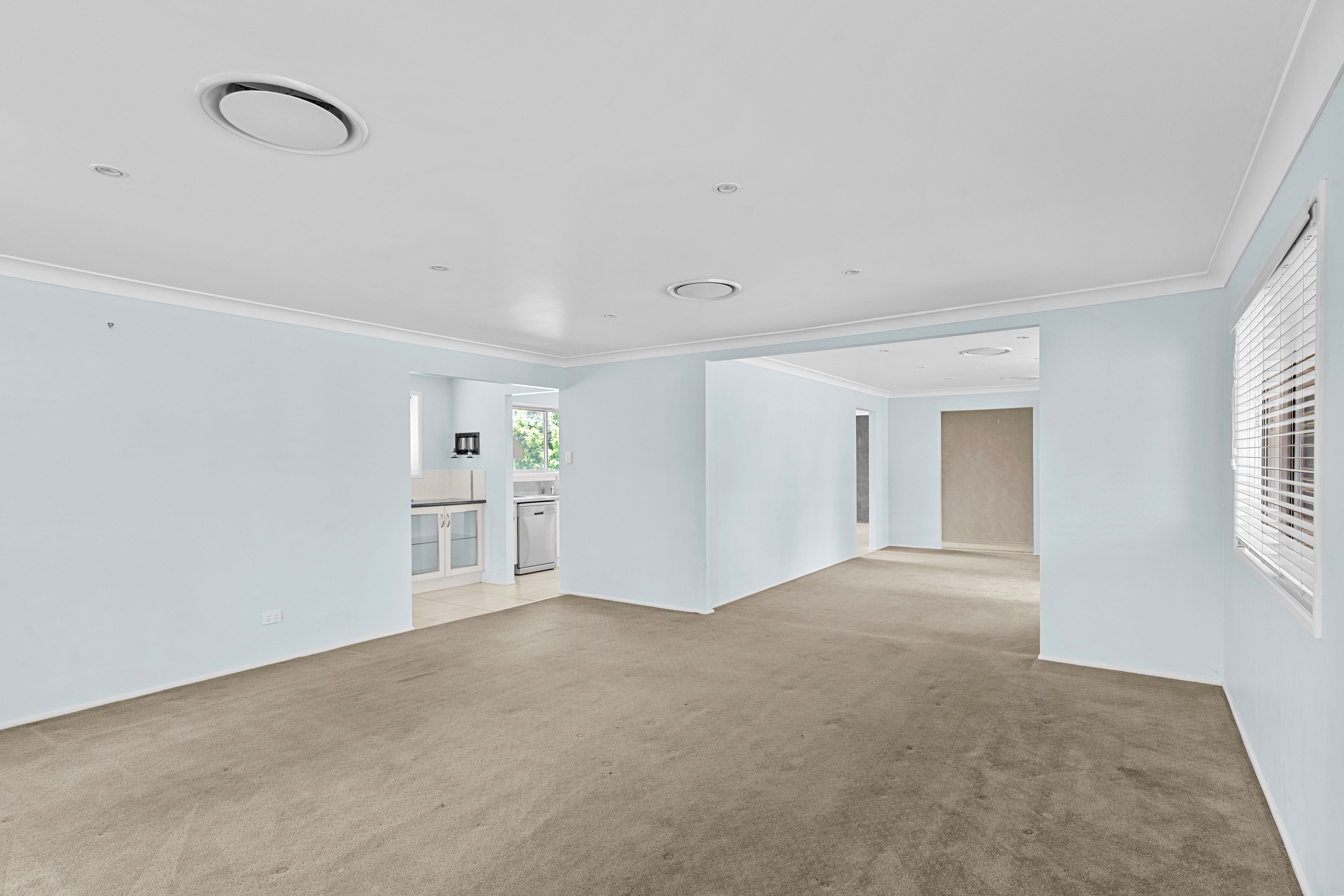 72 Watson Road, Southside, QLD 4570