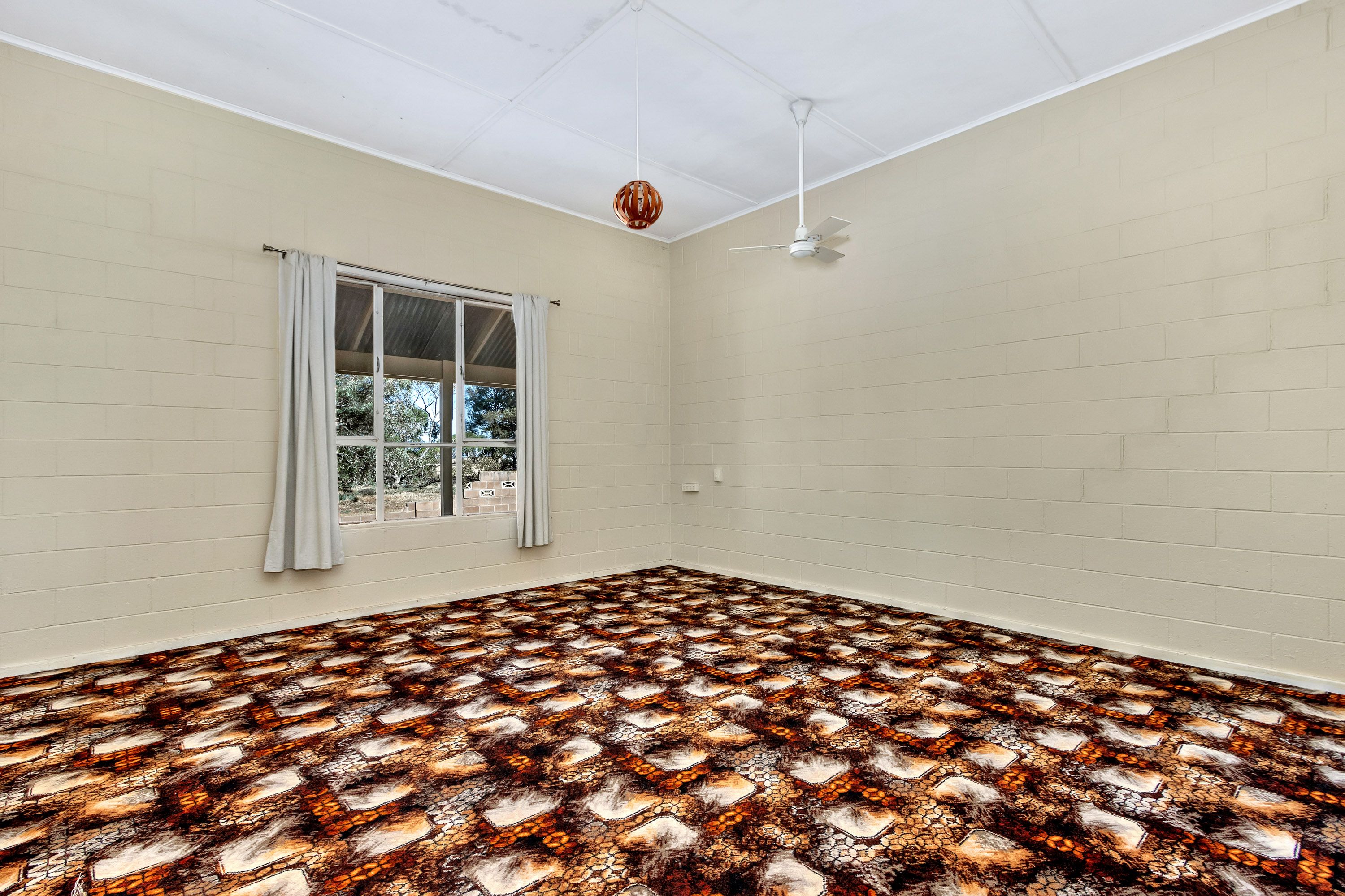 164 Traeger Road — photo 4 of 18