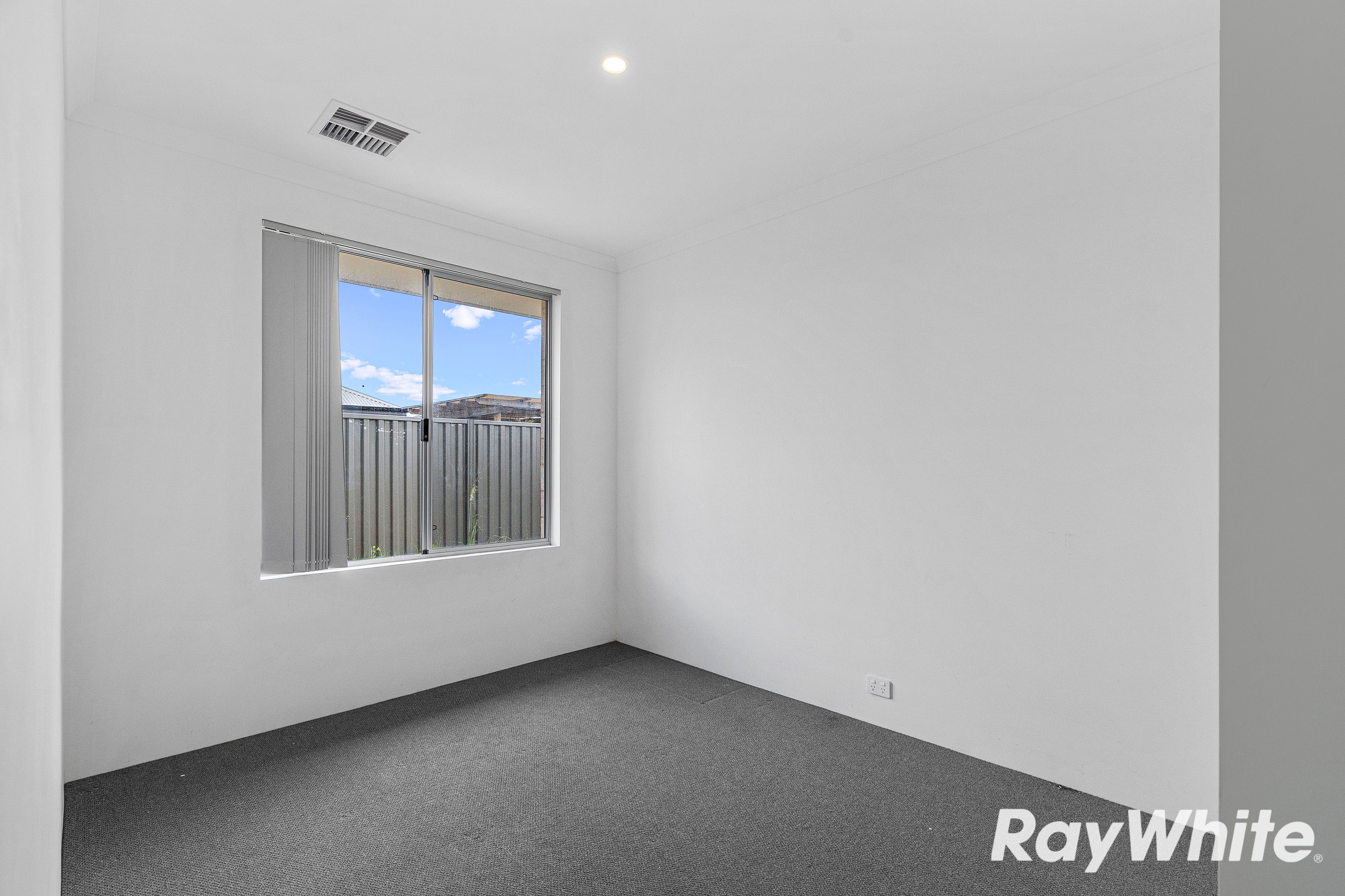 11 Goldwyer Way — photo 12 of 18