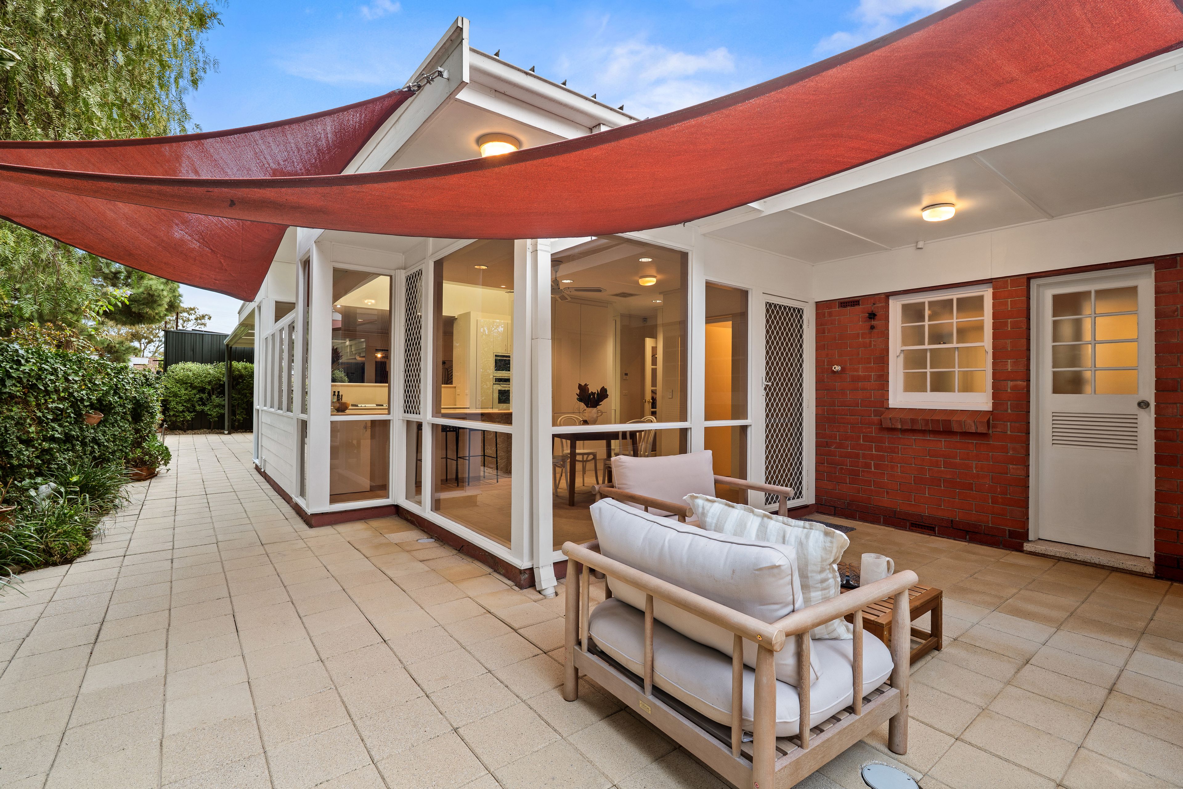 4 Violet Court, Novar Gardens, SA 5040