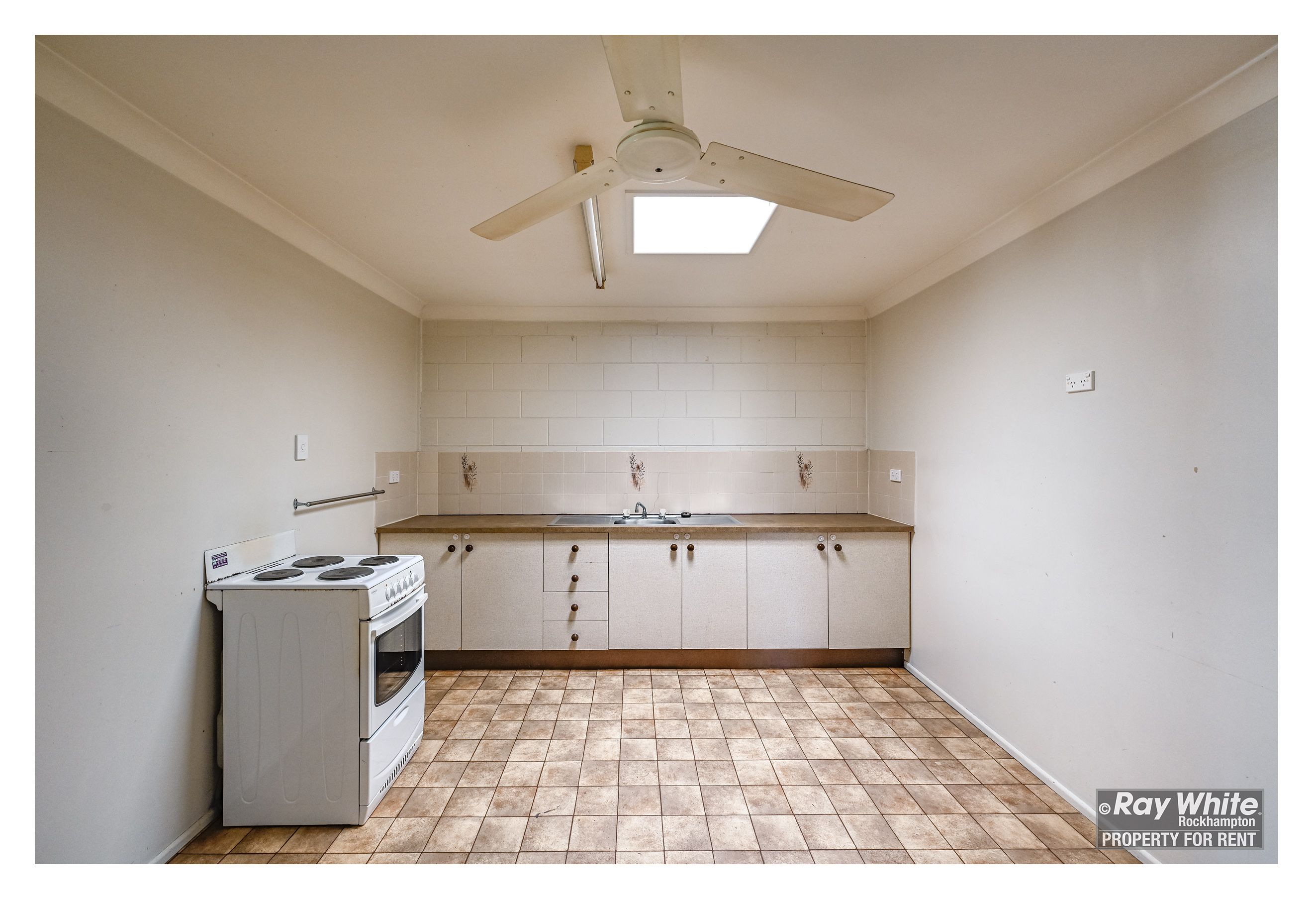 32B Chalmers Street, Norman Gardens, QLD 4701