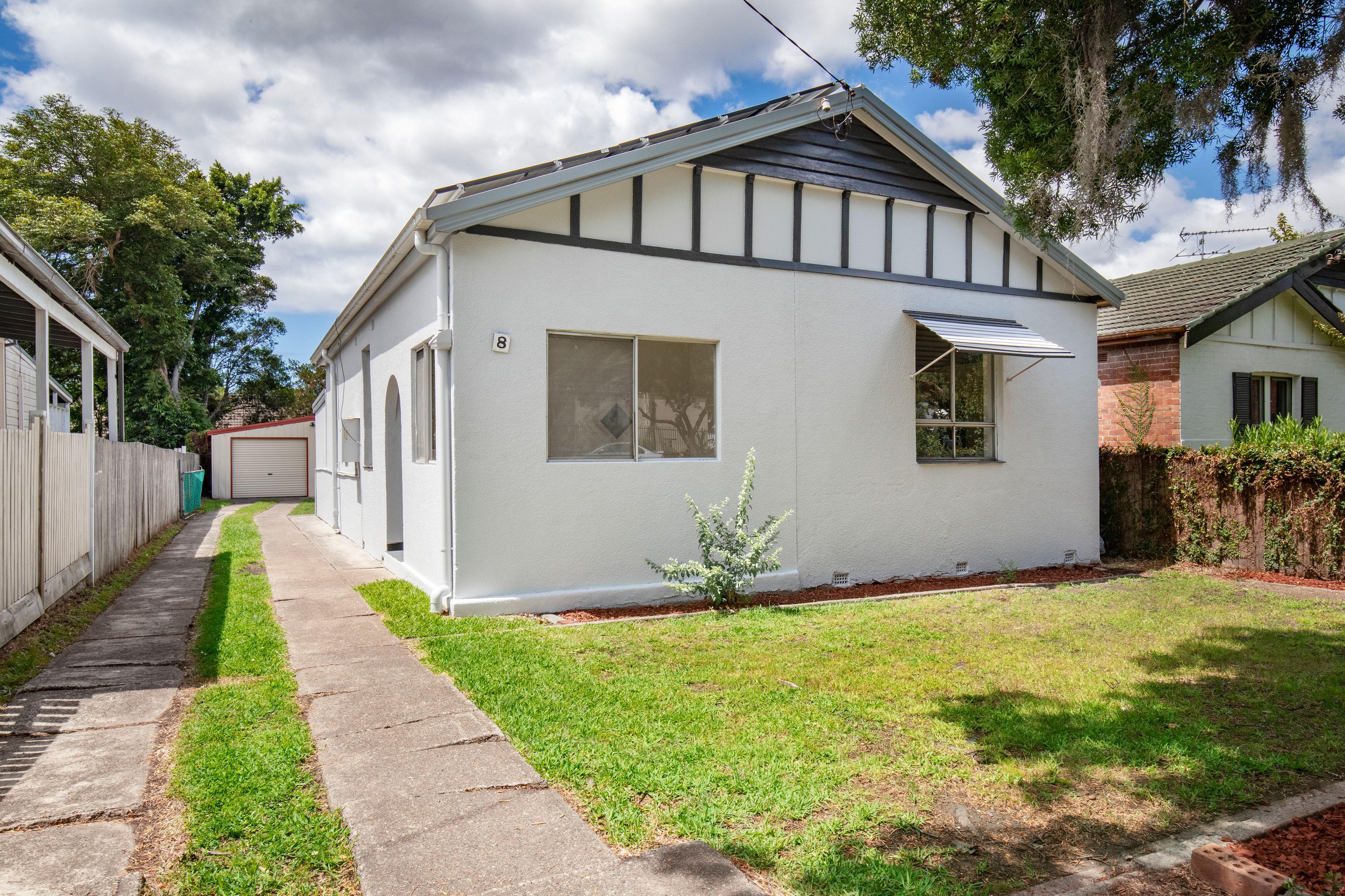 8 Fitzroy Street, Mayfield, NSW 2304