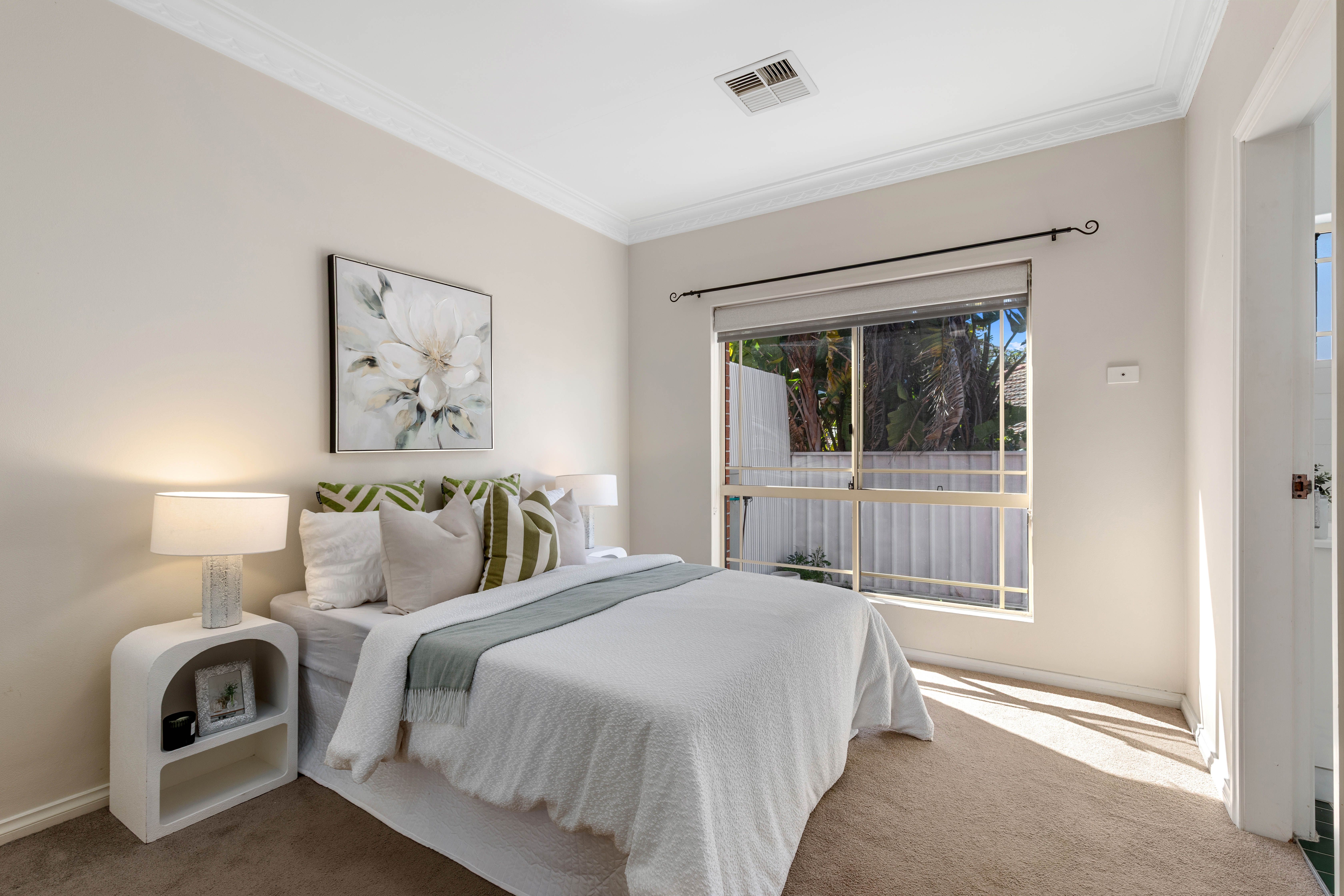 4/122-124 West Botany Street — photo 7 of 13