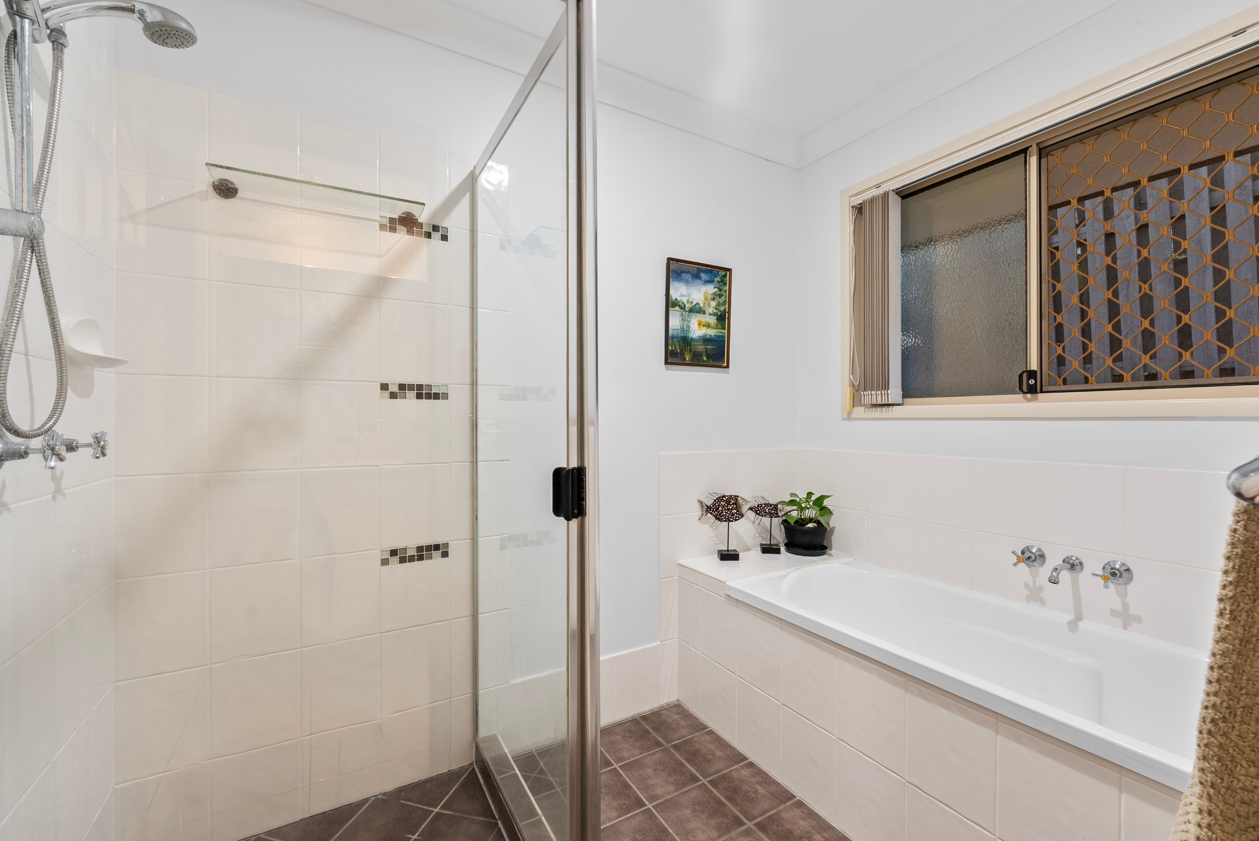 17 Tuggeranong Avenue — photo 14 of 27