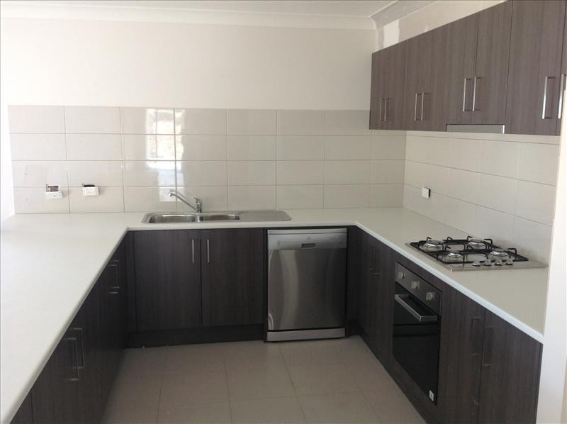 41 Blackwood Circuit, Cameron Park, NSW 2285