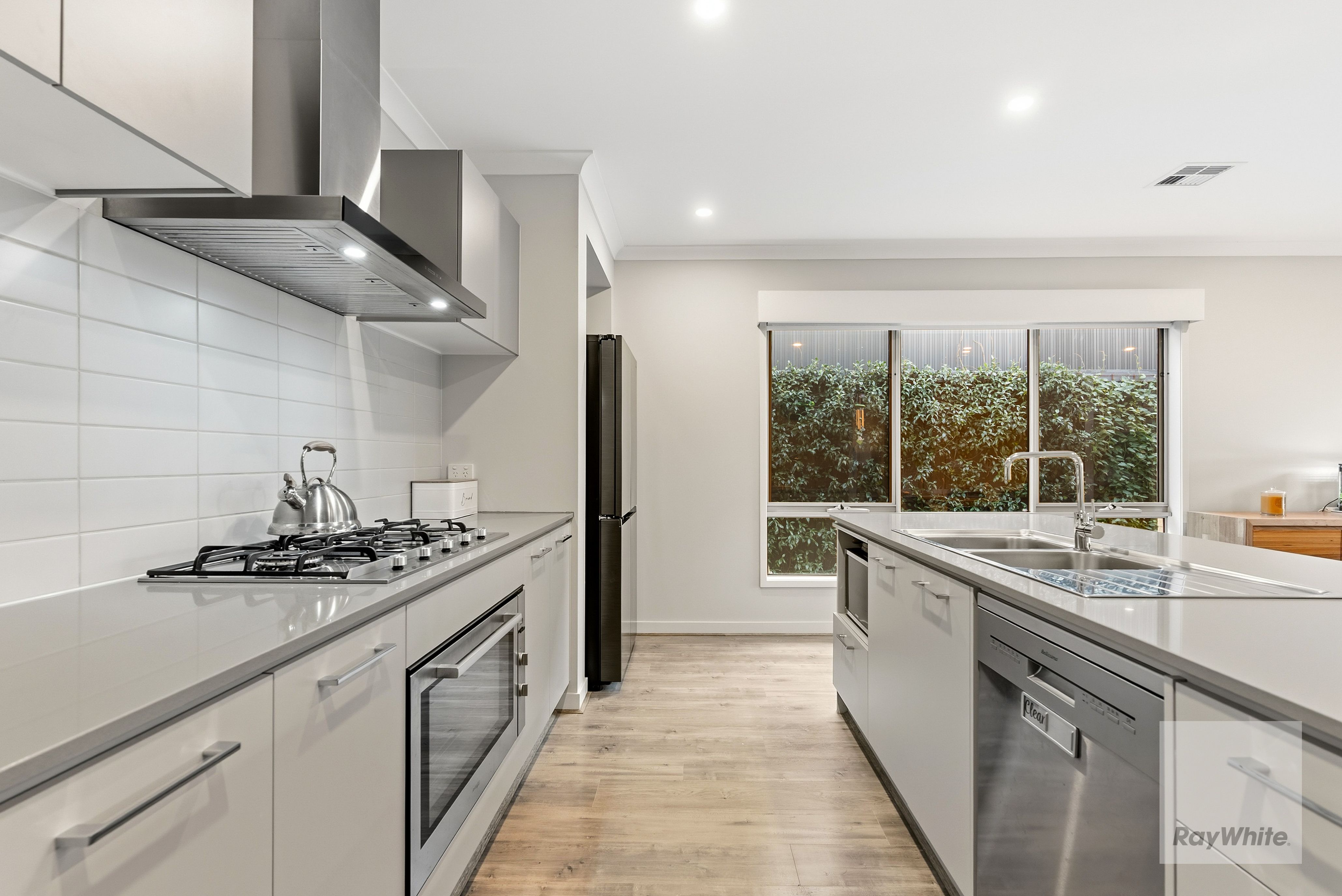 46 Greenwood Drive — photo 3 of 25