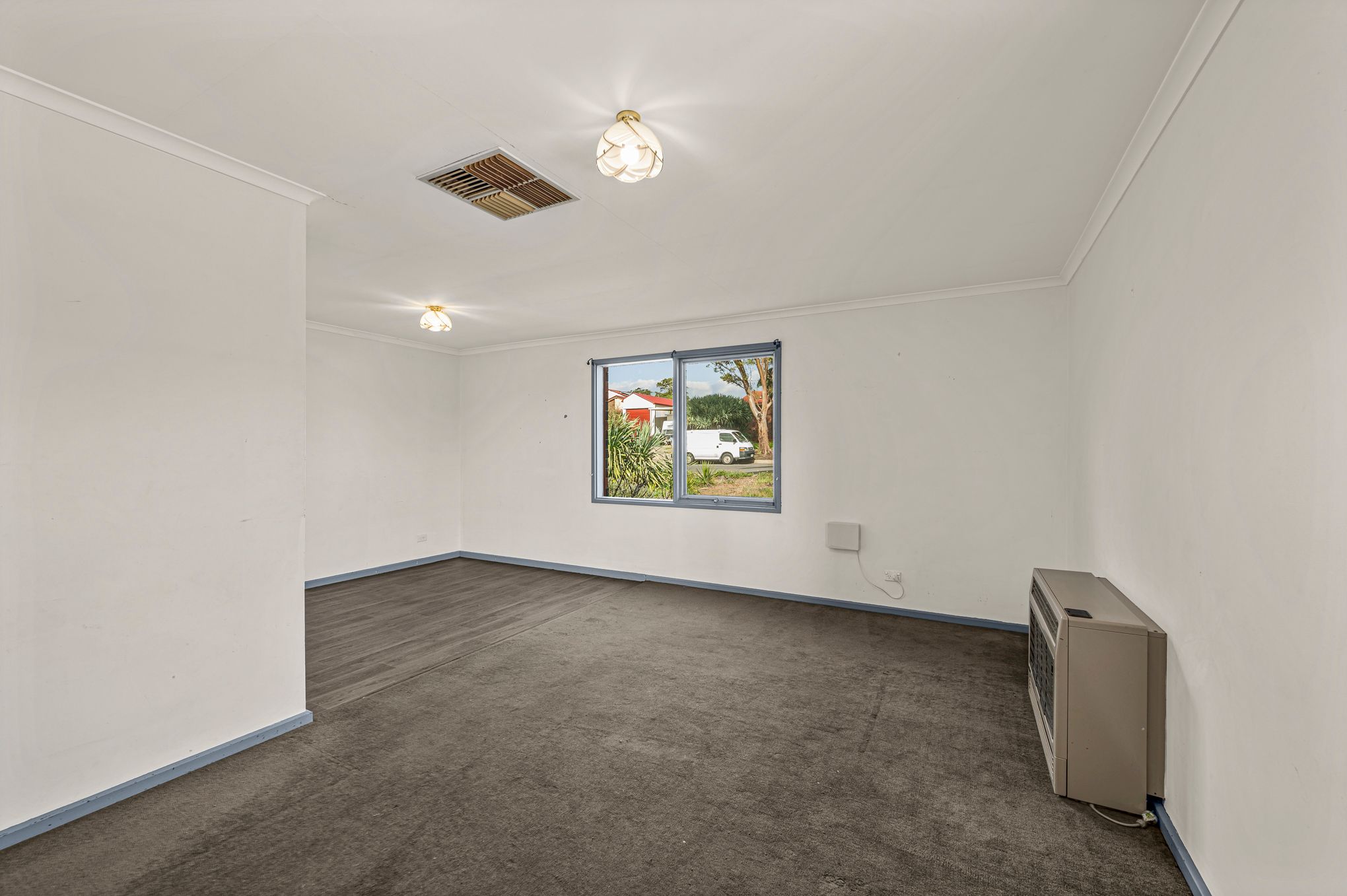 14 Copernicus Road — photo 10 of 30