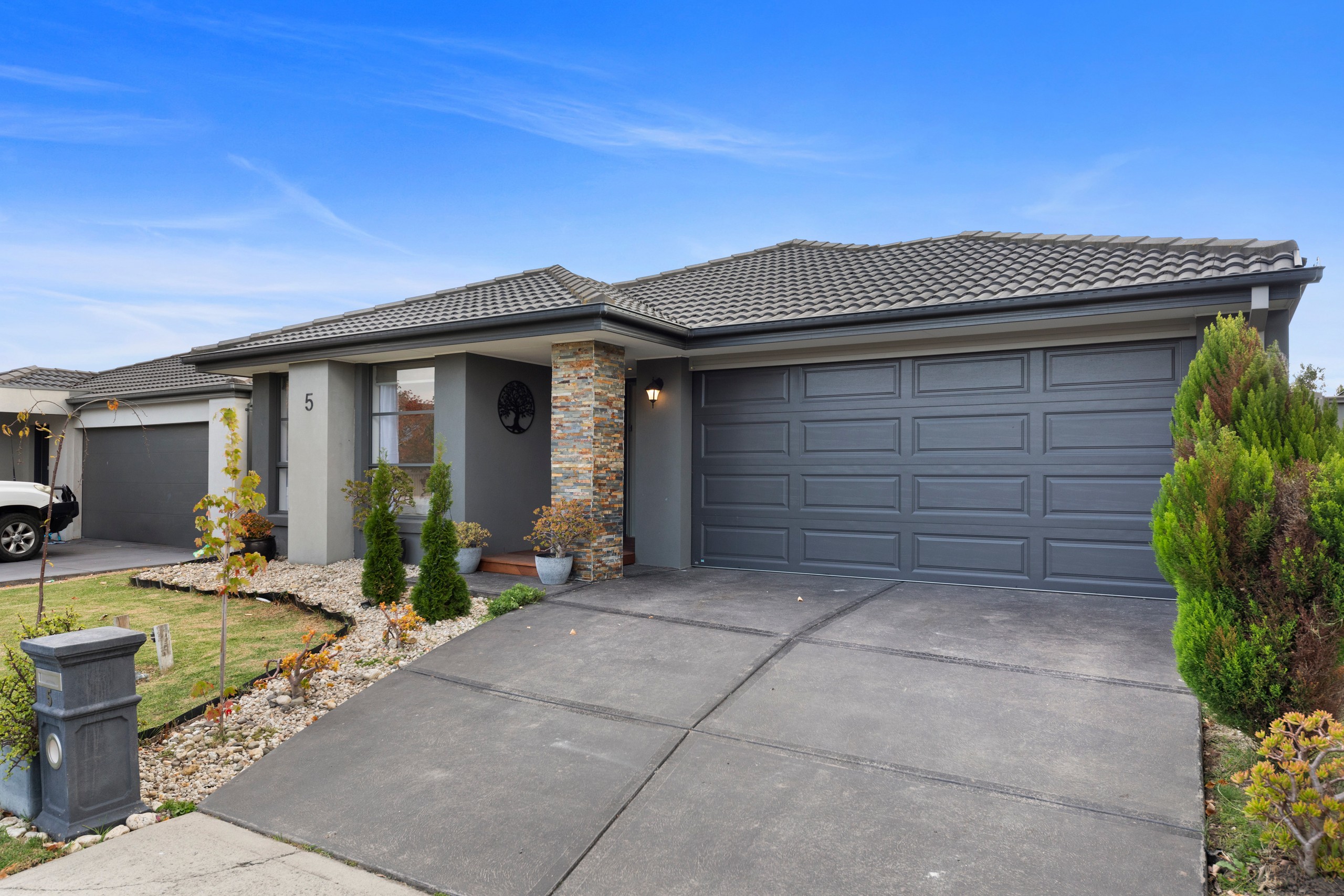 5 Farmdale Road, Pakenham, VIC 3810