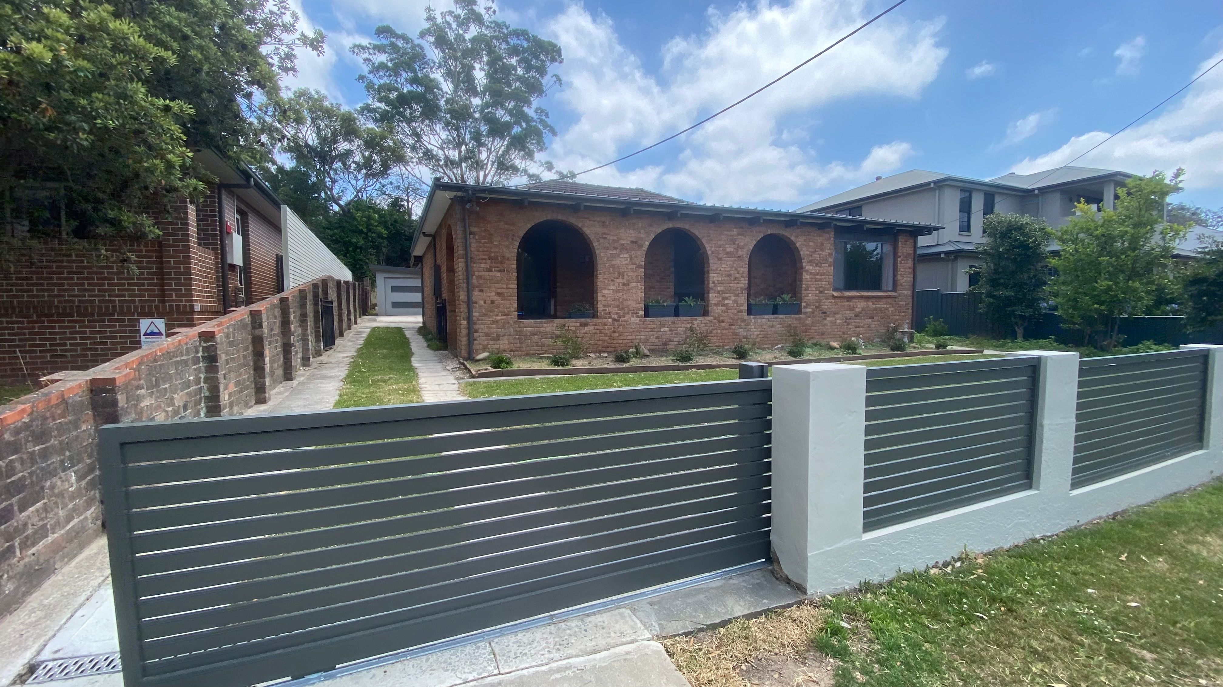 8 Cannons Parade, Forestville NSW 2087