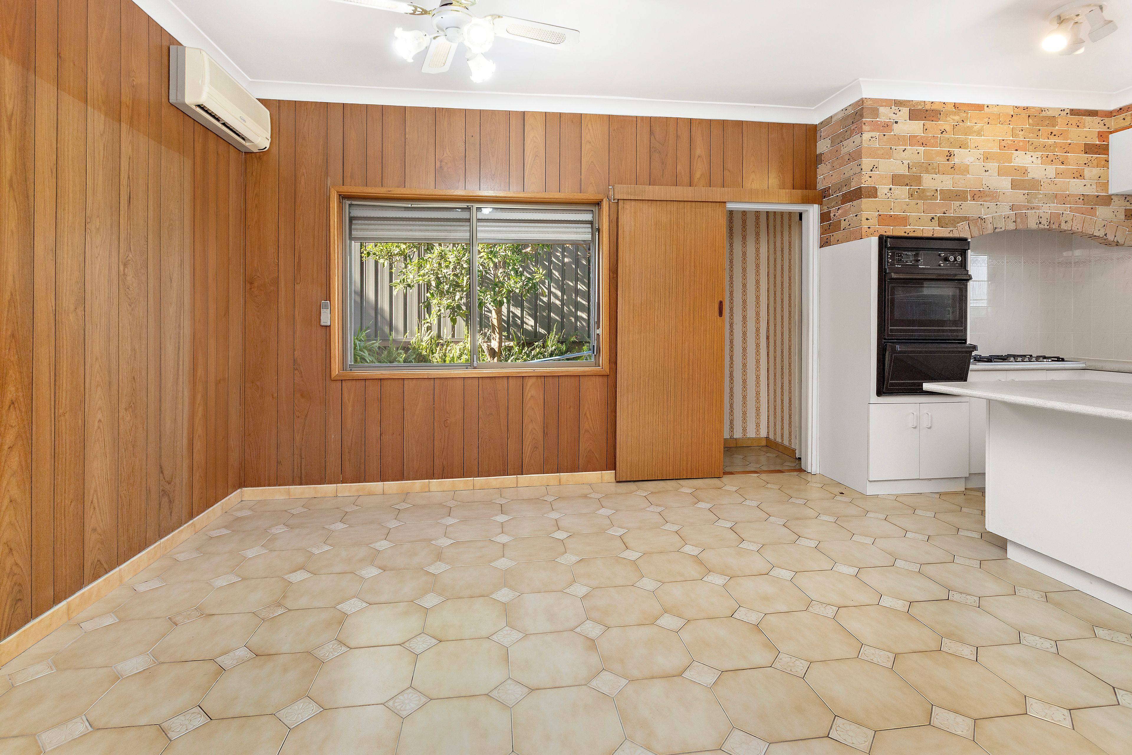 13 Lexburn Avenue — photo 3 of 12