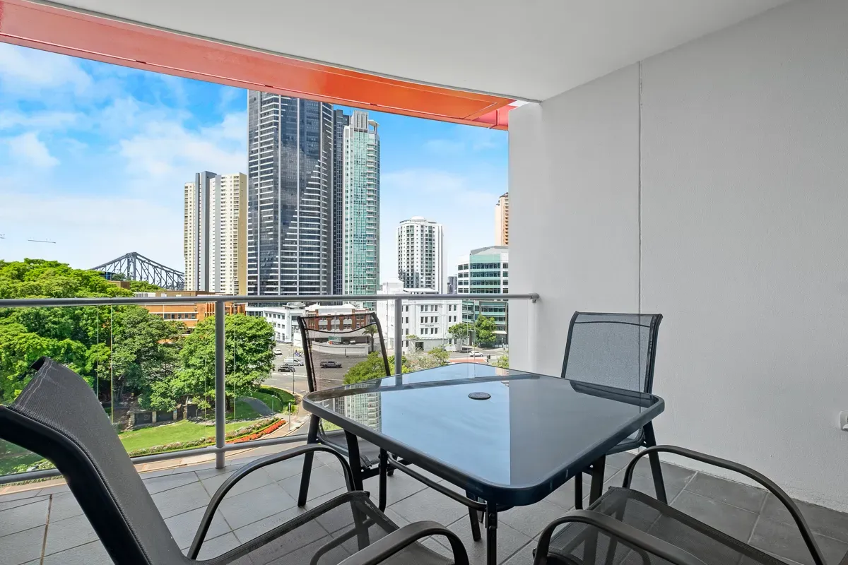 47/22 Barry Parade, Fortitude Valley, QLD 4006 - Sold Apartment - Ray ...