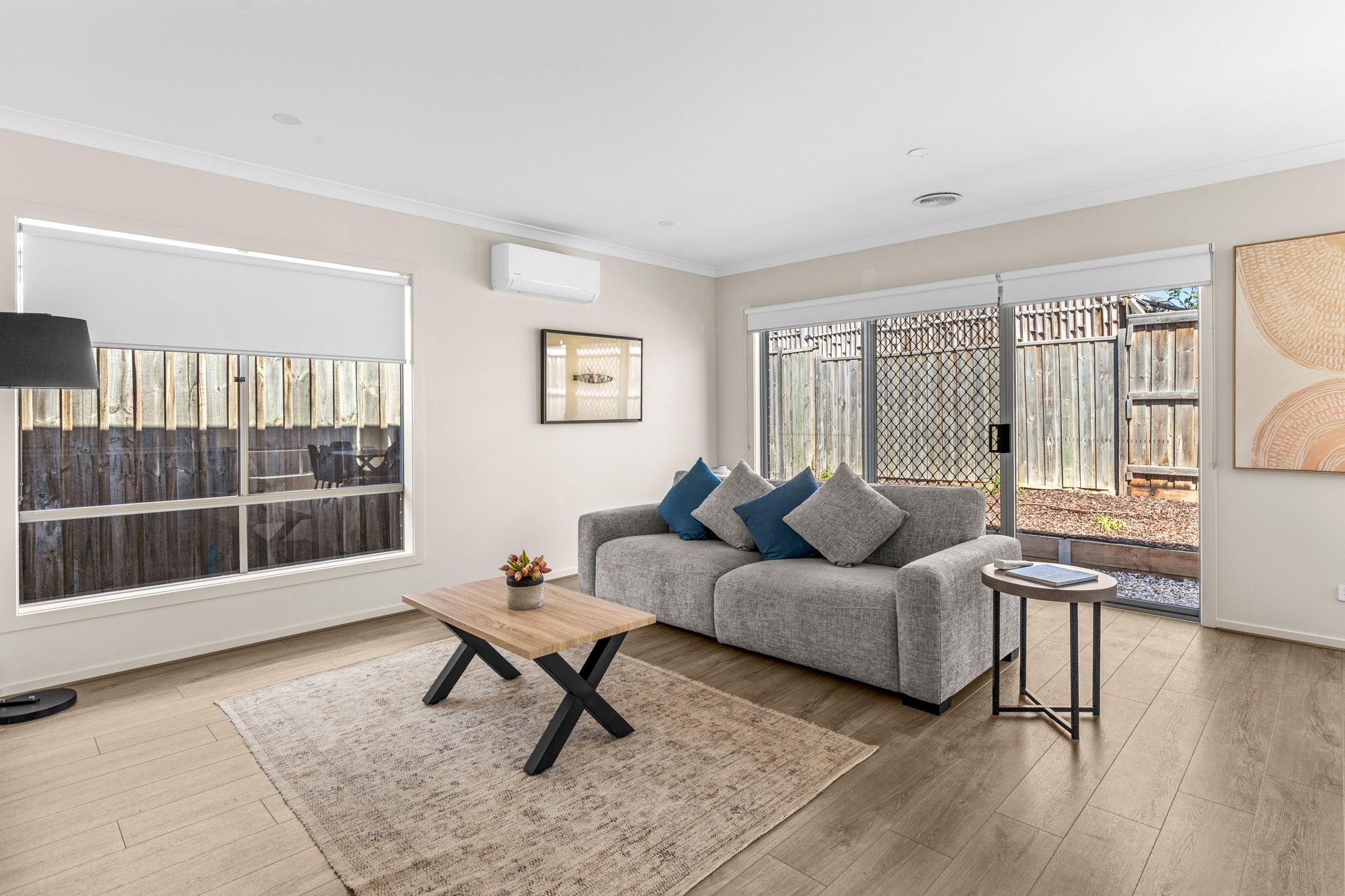 12 Fitzrovia Drive — photo 6 of 15
