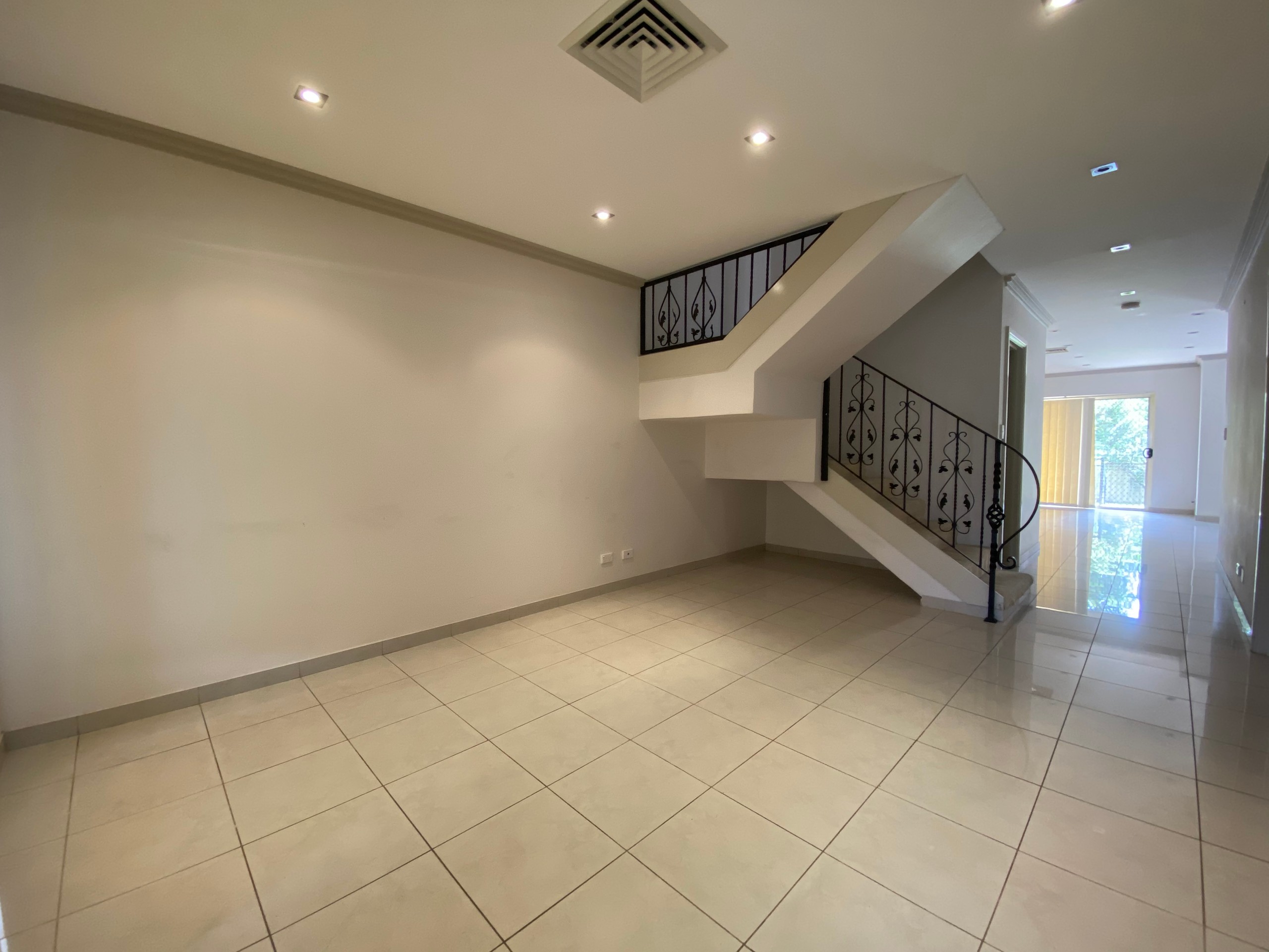 9 Earls Avenue, Riverwood, NSW 2210