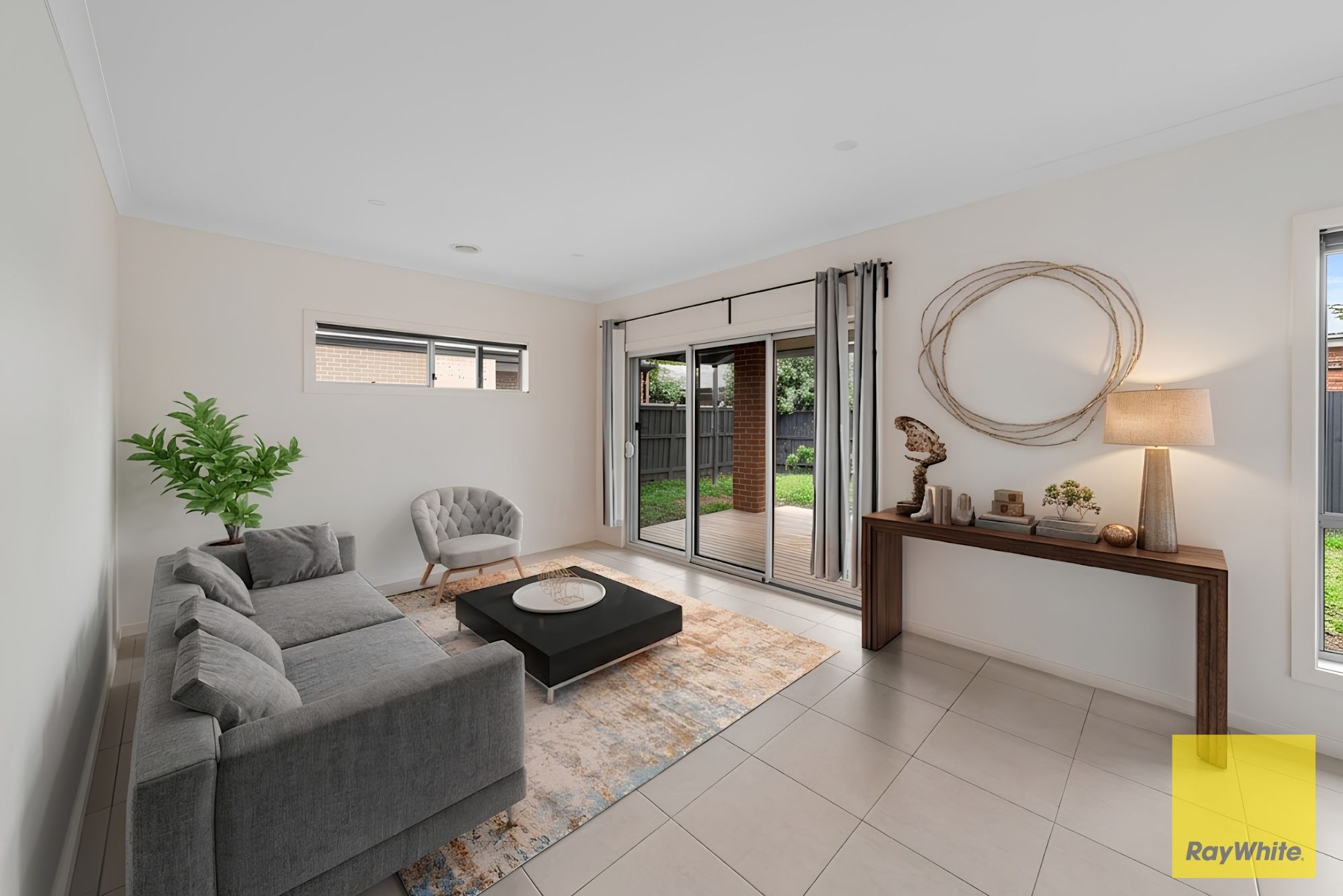 14 Lambro Way — photo 4 of 11