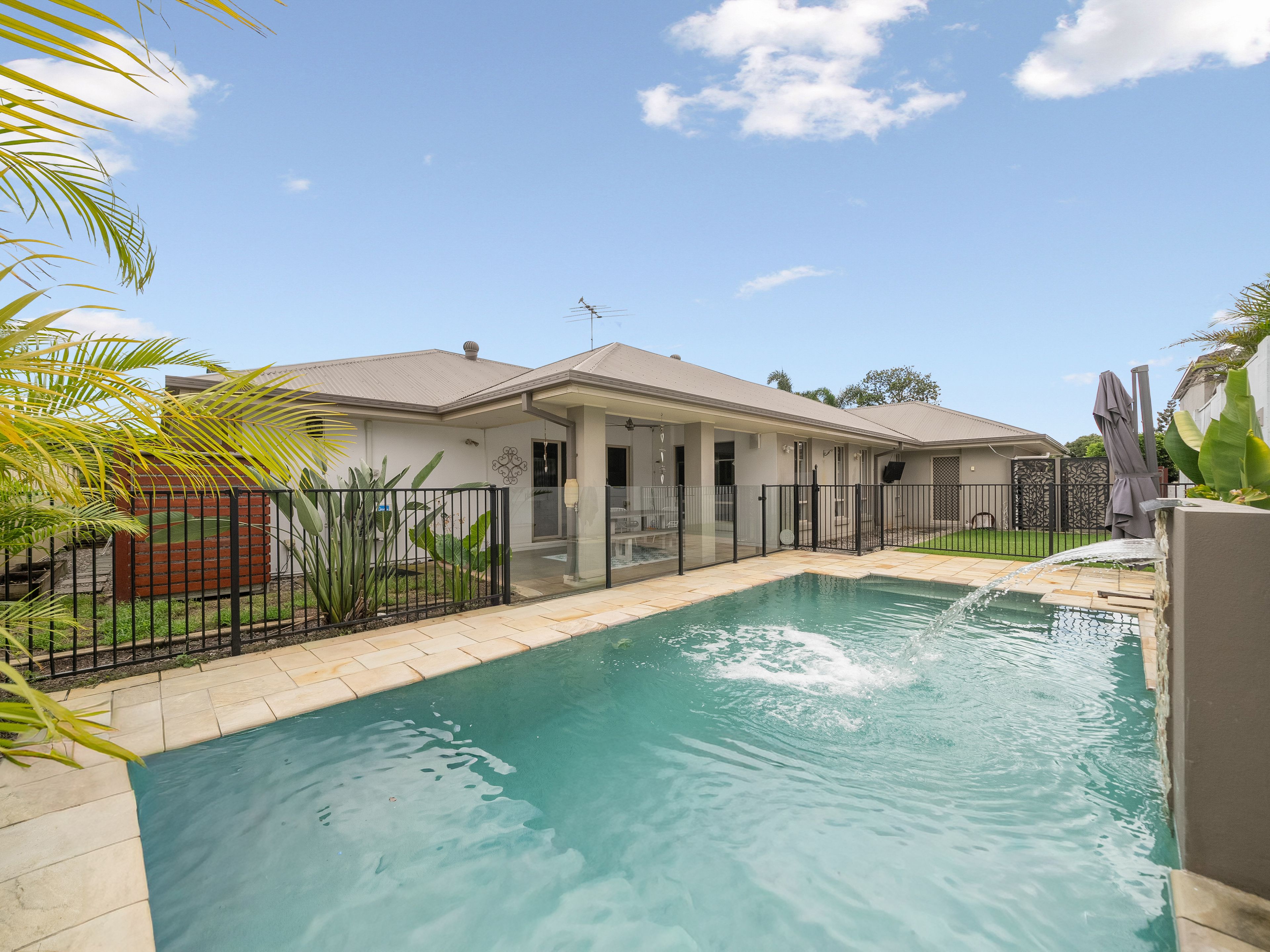 6 Baybreeze Crescent, Murrumba Downs, QLD 4503
