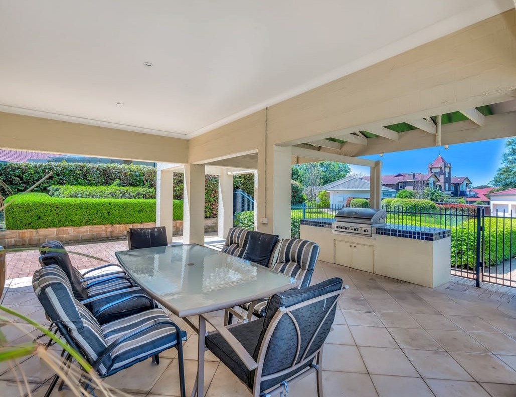 4 Manhattan Court, Carlingford, NSW 2118