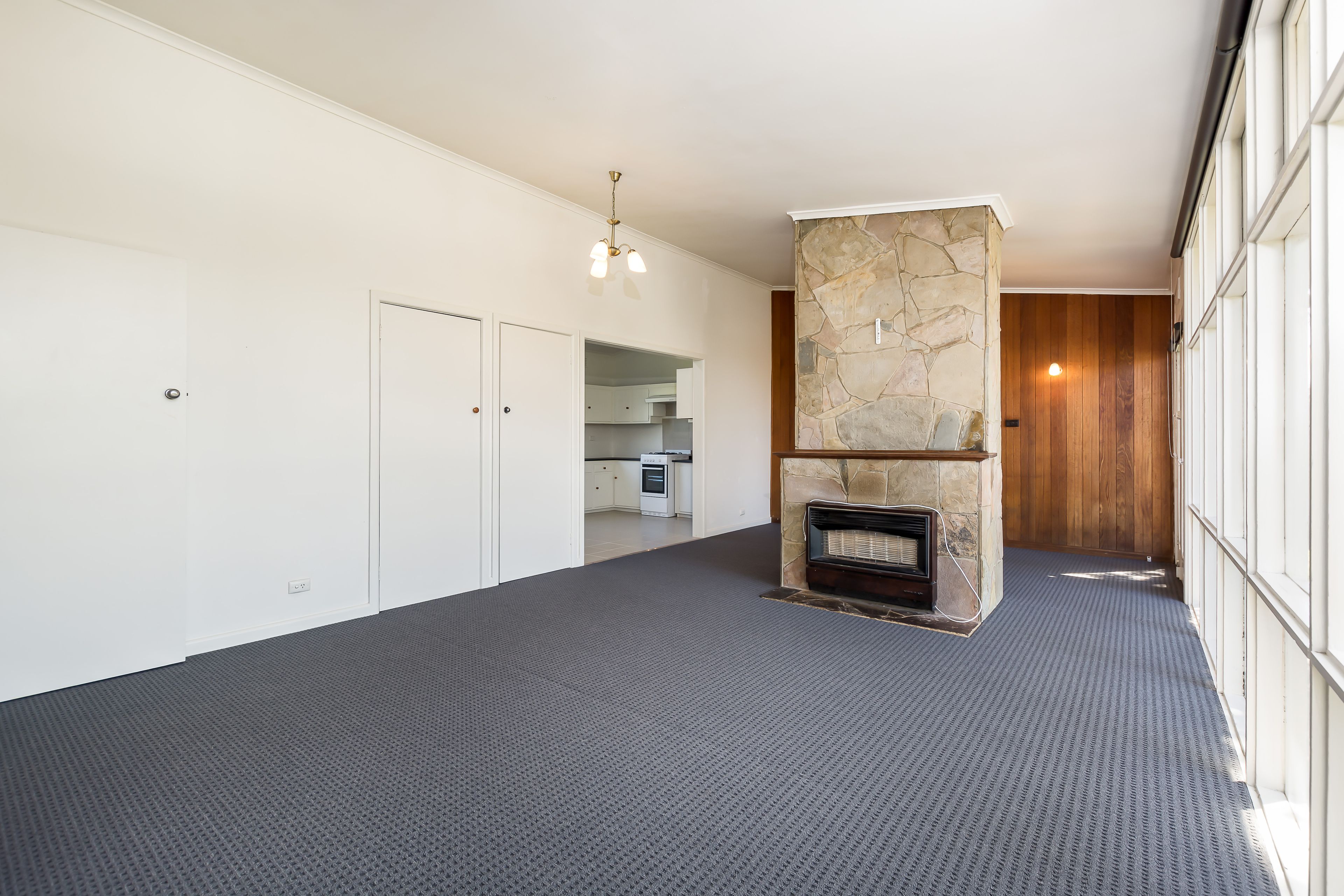 2 Burrapike, Springvale, VIC 3171