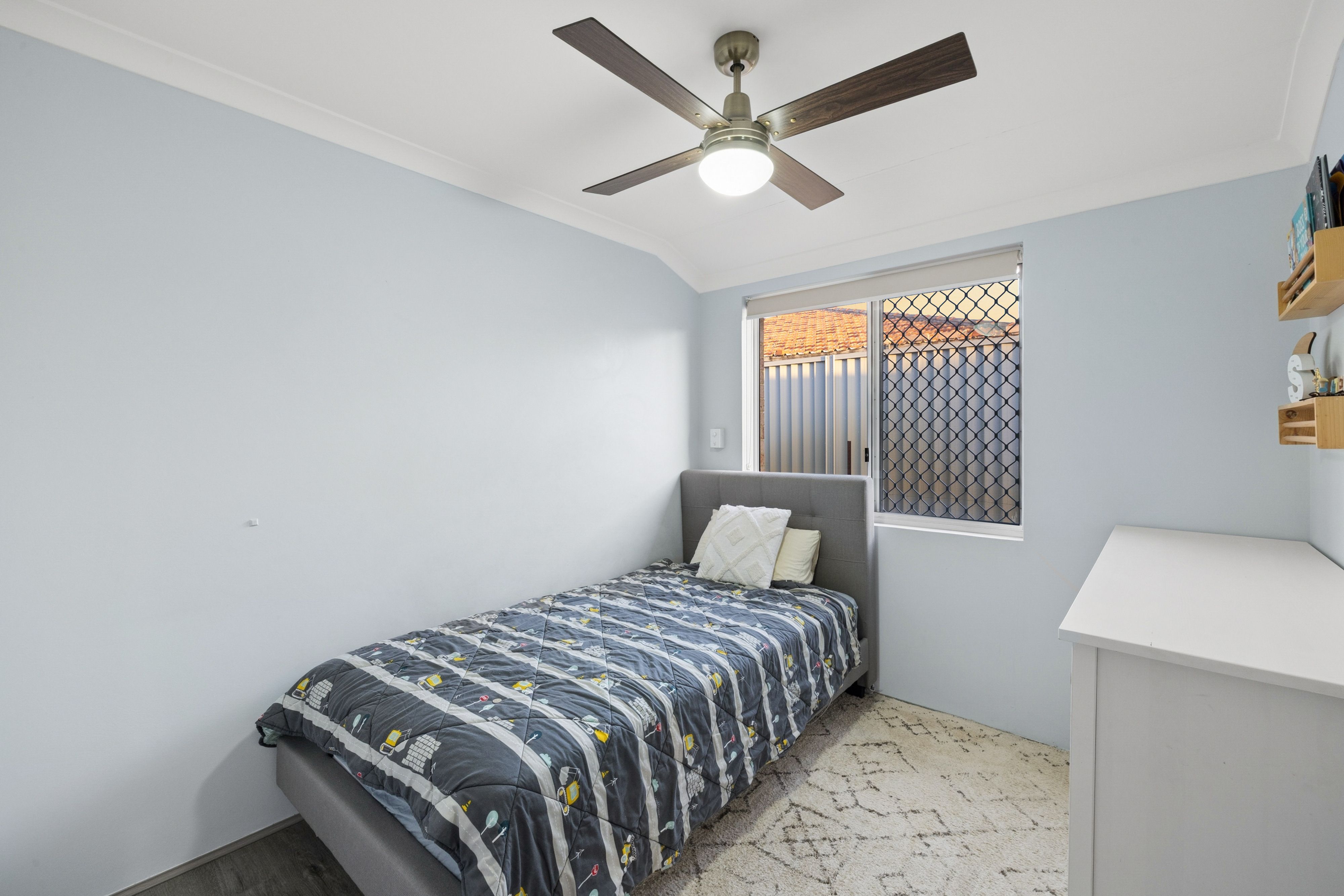 12 Rawlinna Heights — photo 15 of 28